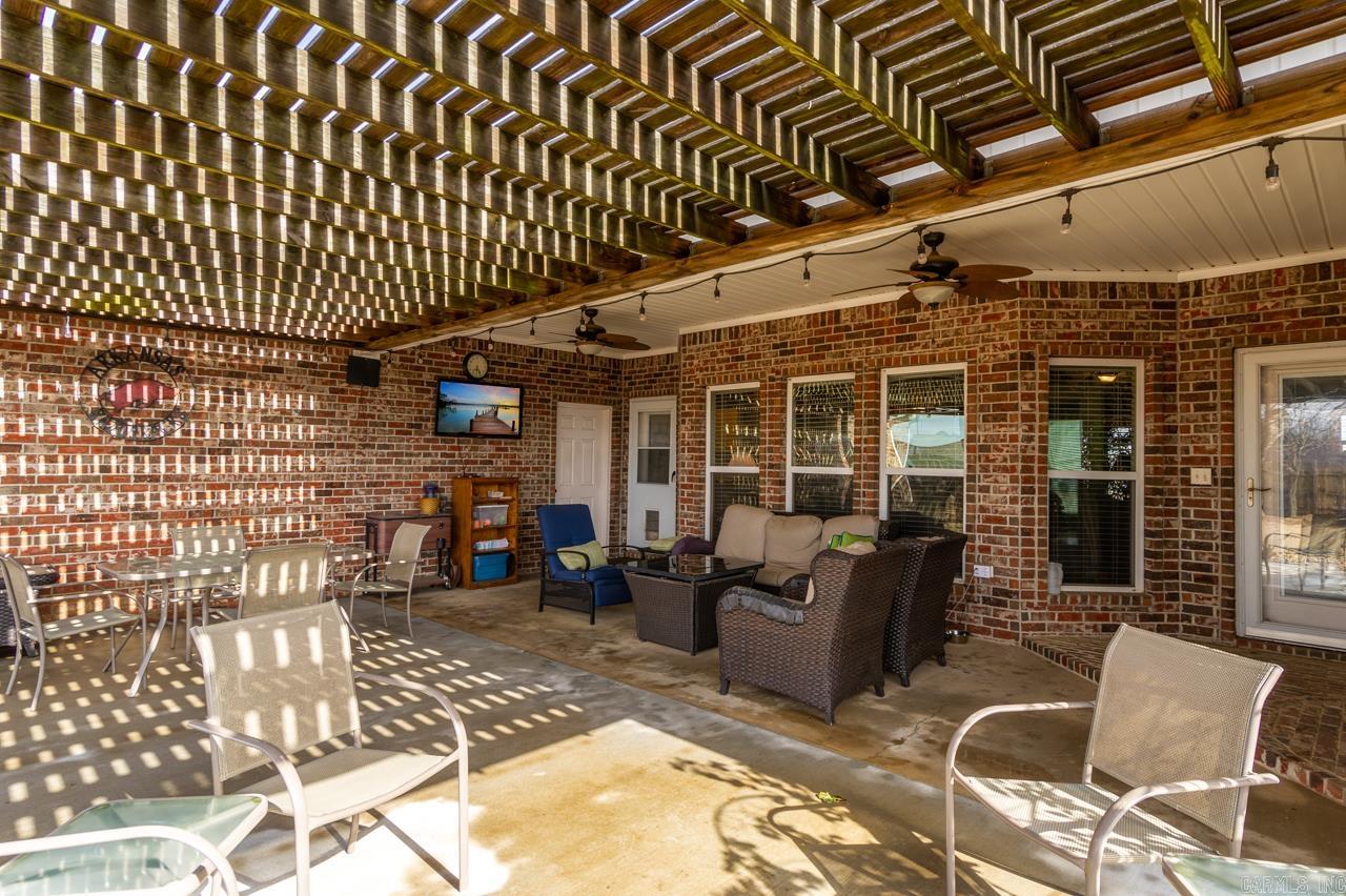 WOODRIDGE - Residential