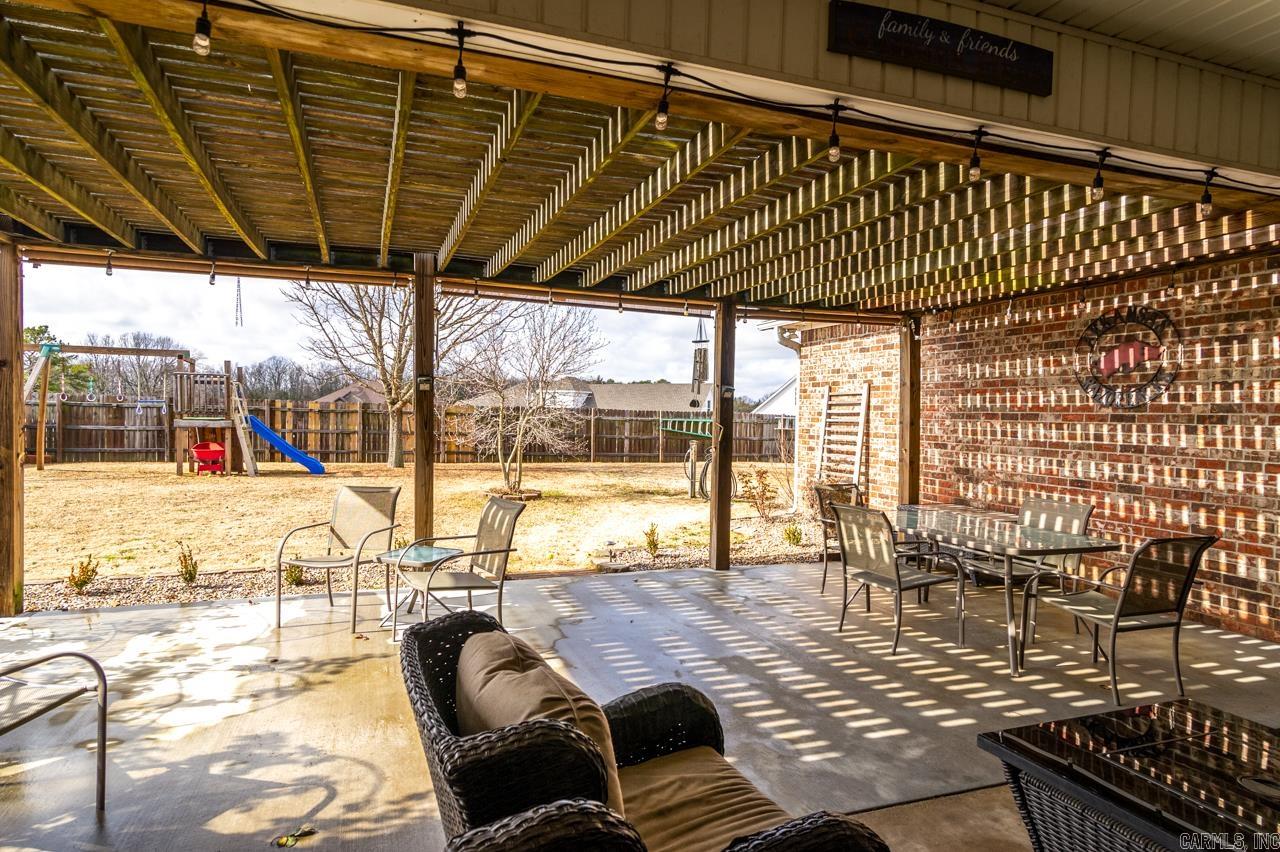 WOODRIDGE - Residential