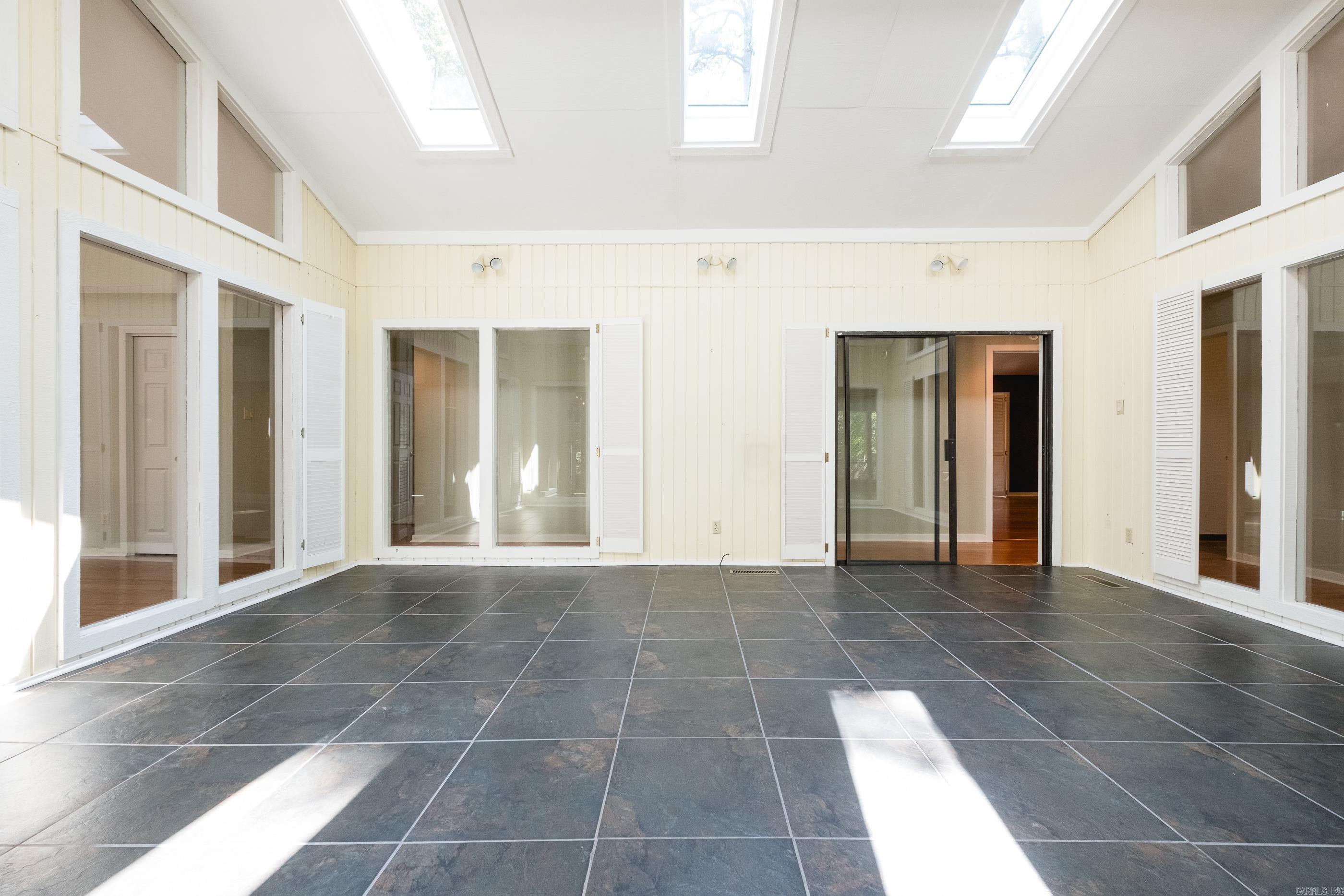 Longlea - Residential