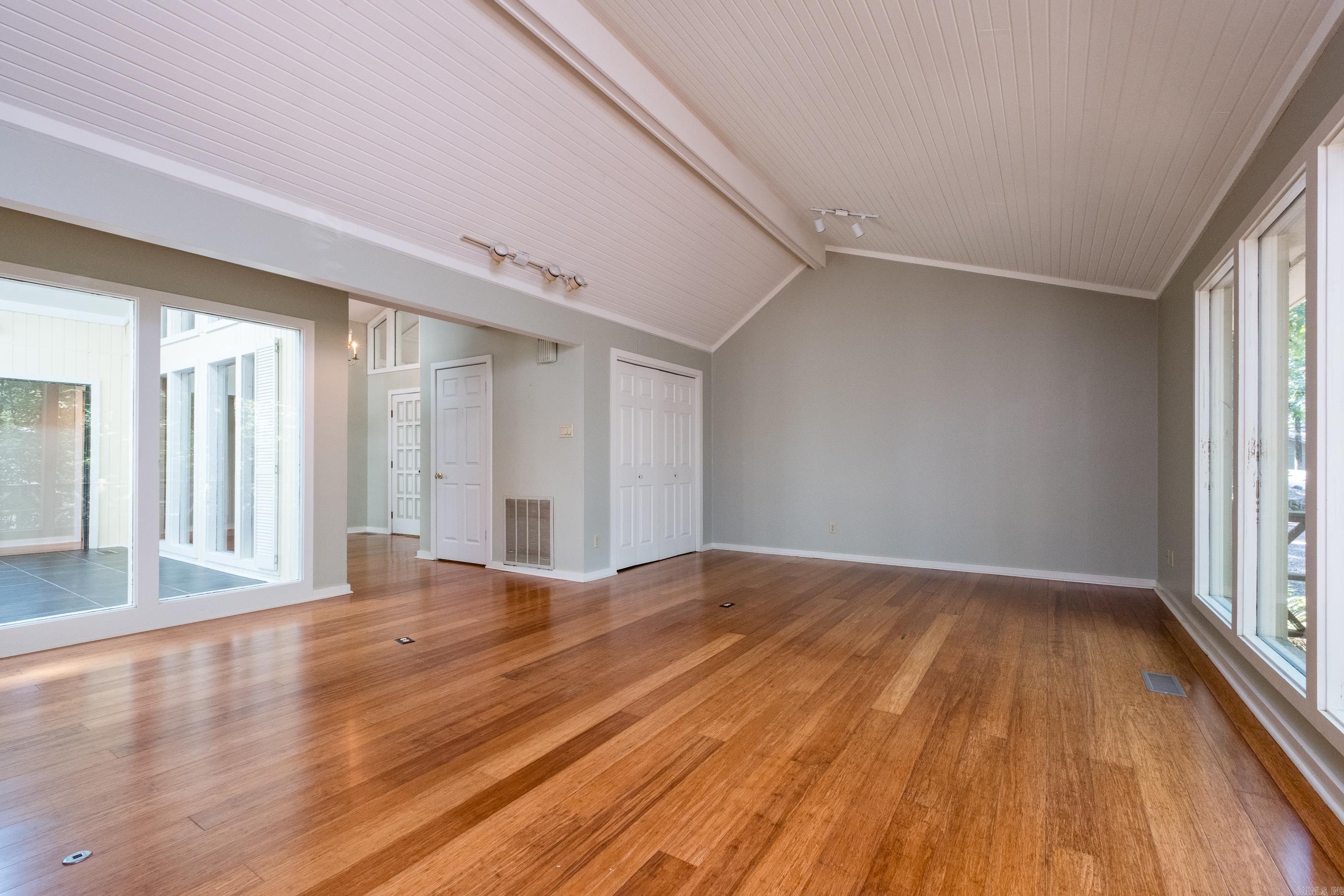 Longlea - Residential