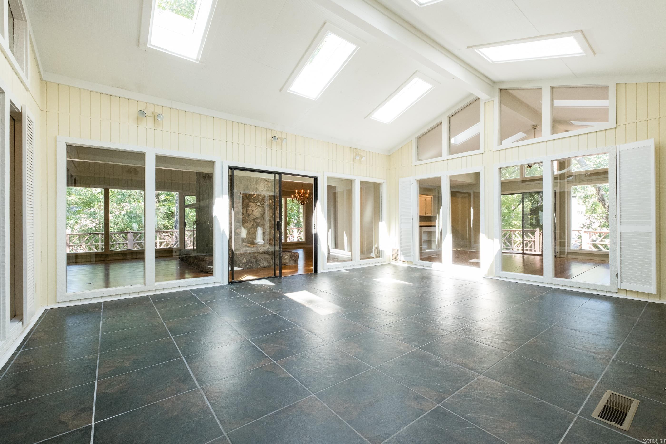 Longlea - Residential