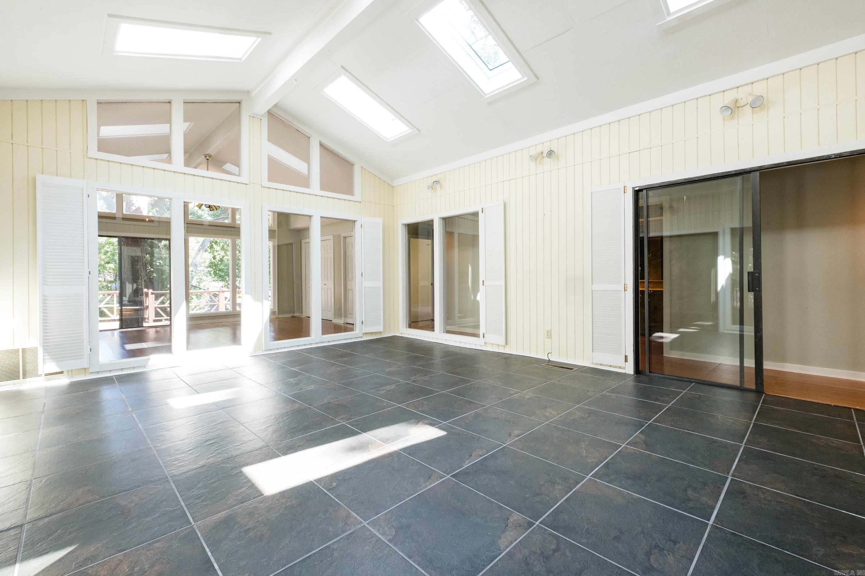 Longlea - Residential