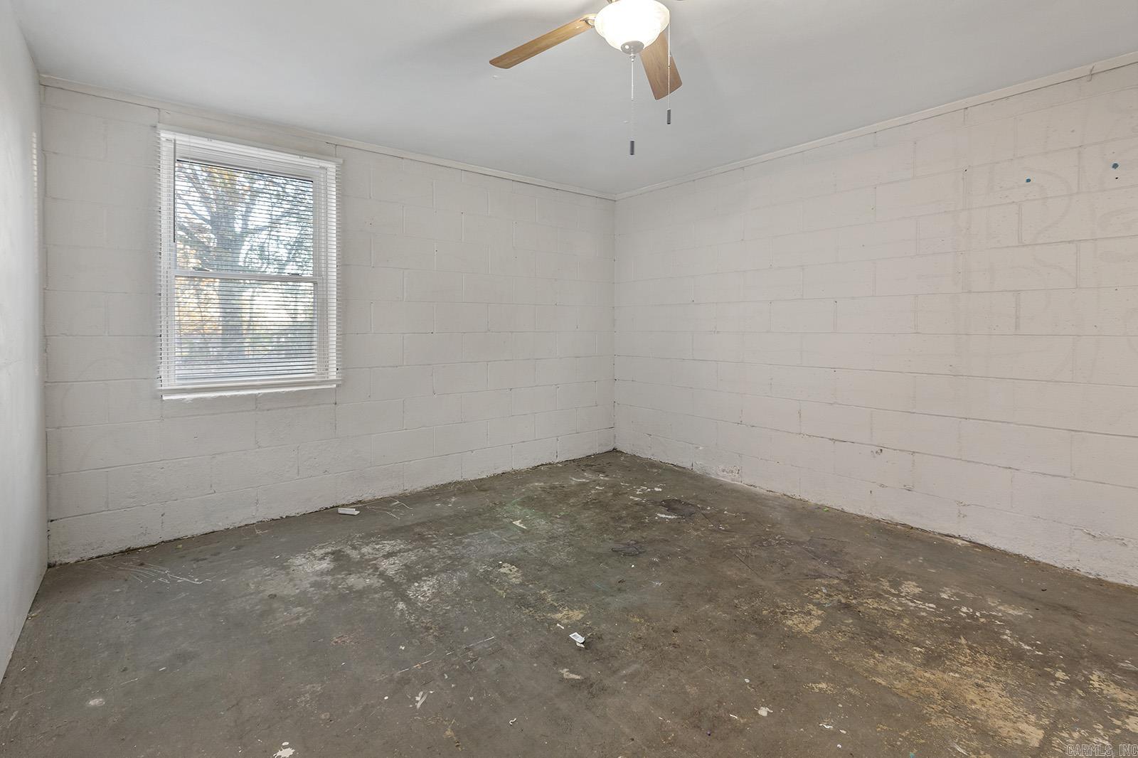 SPRING HILL ADDN - Residential