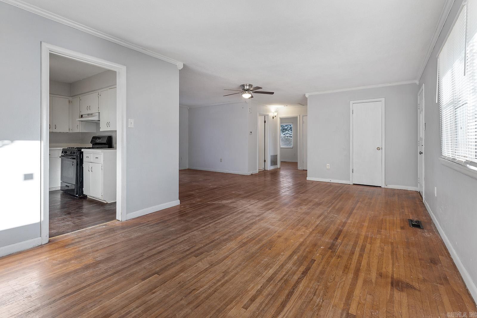 SPRING HILL ADDN - Residential