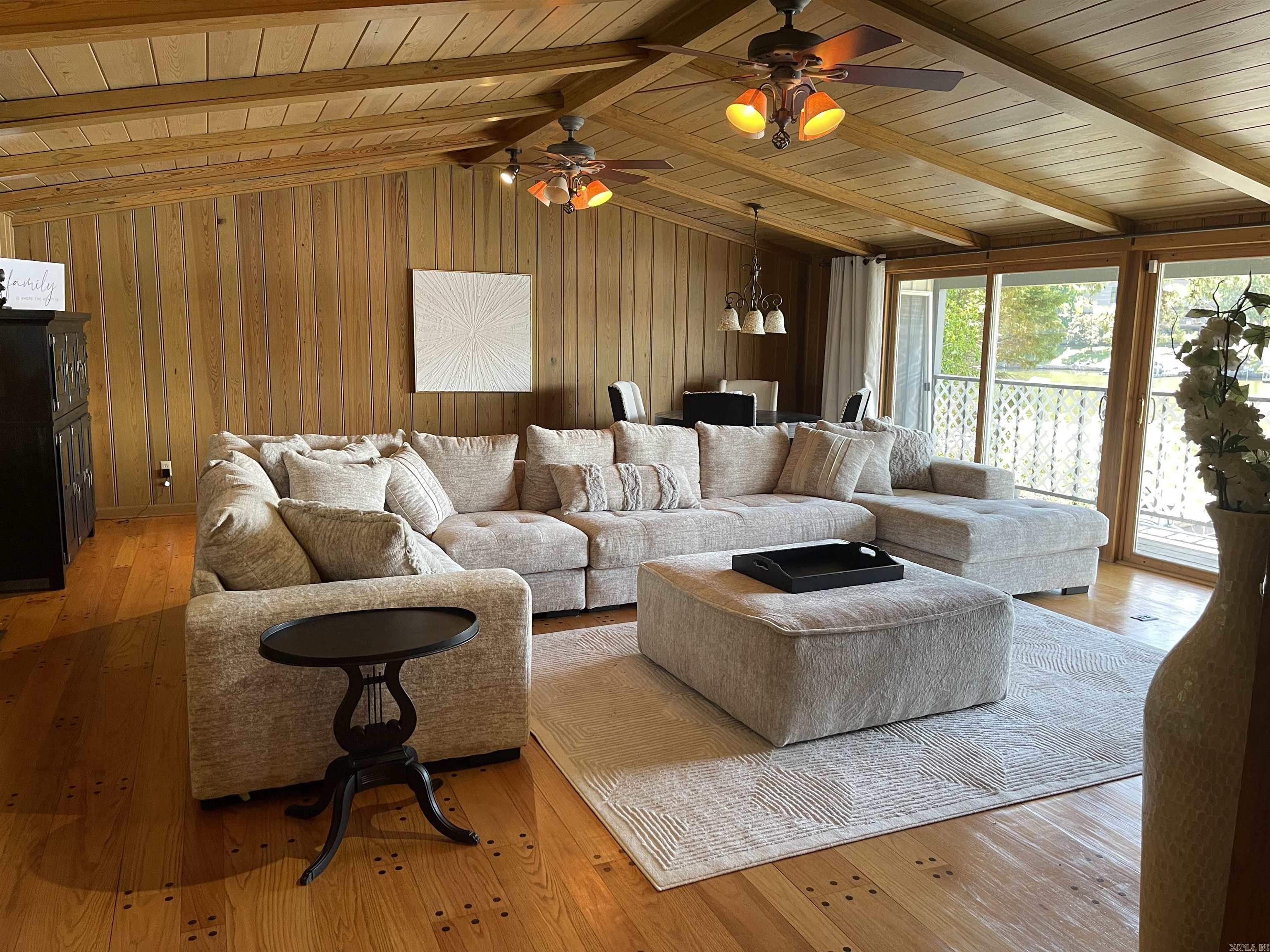 Knollwood - Residential