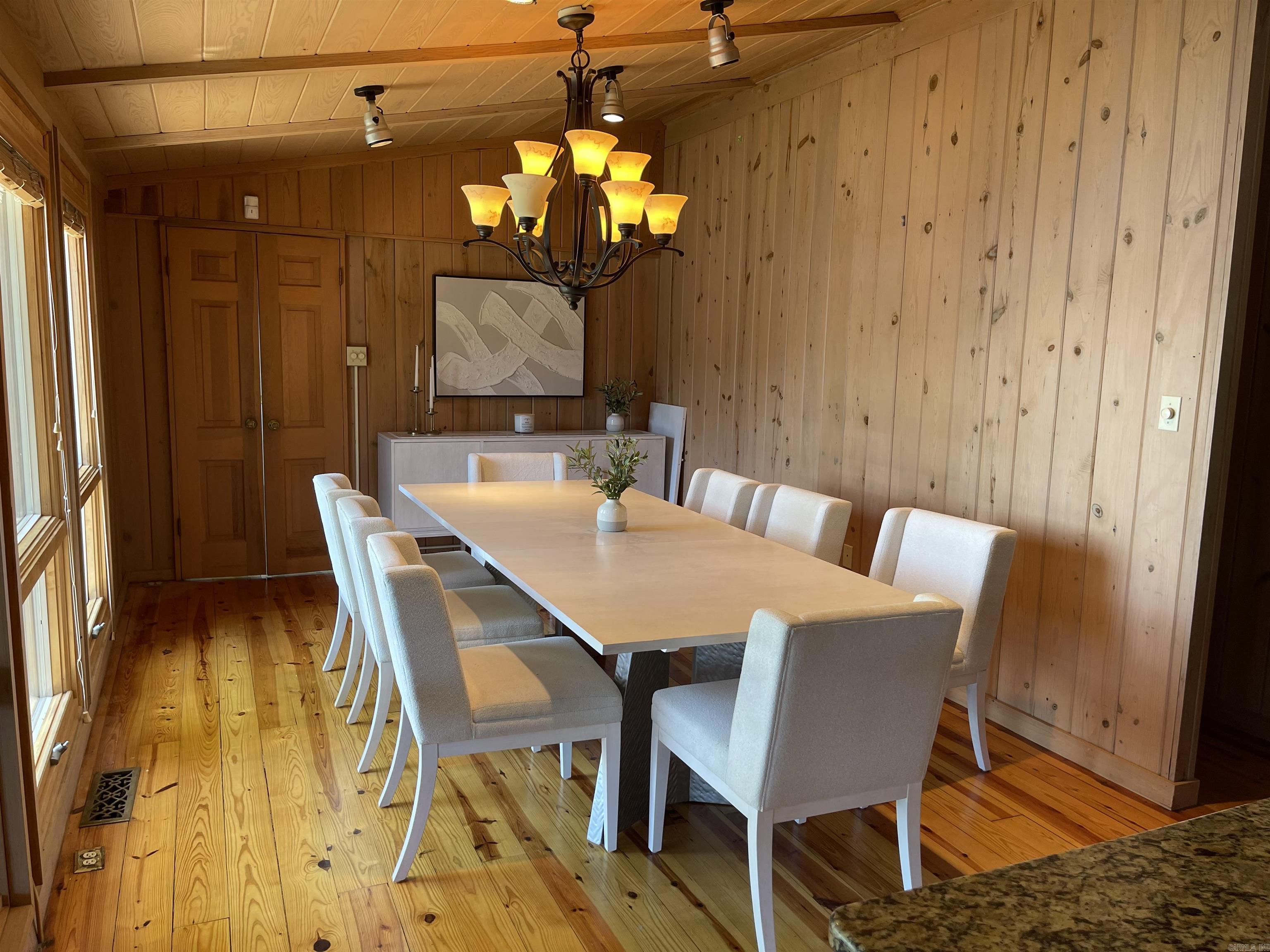 Knollwood - Residential