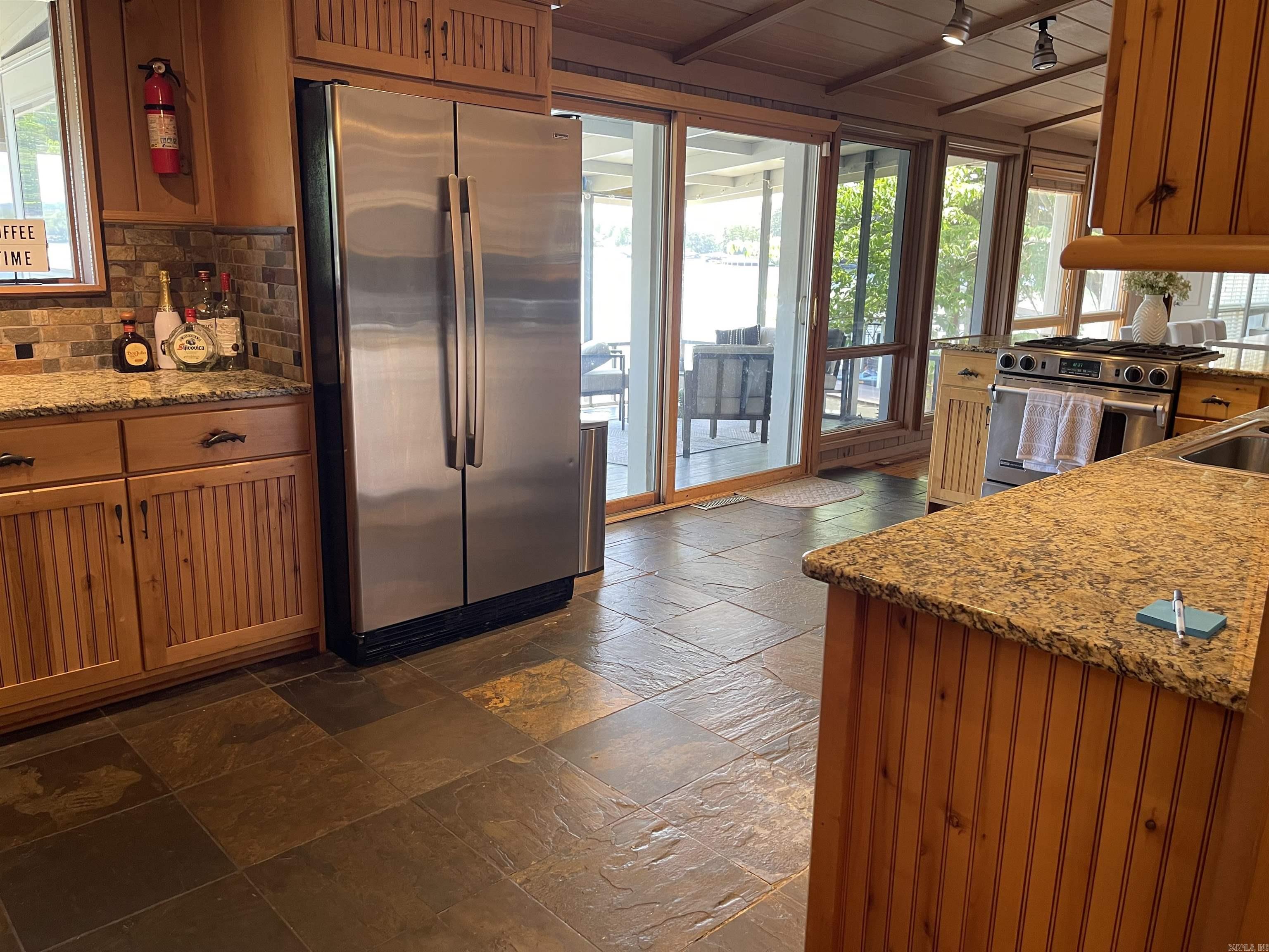 Knollwood - Residential