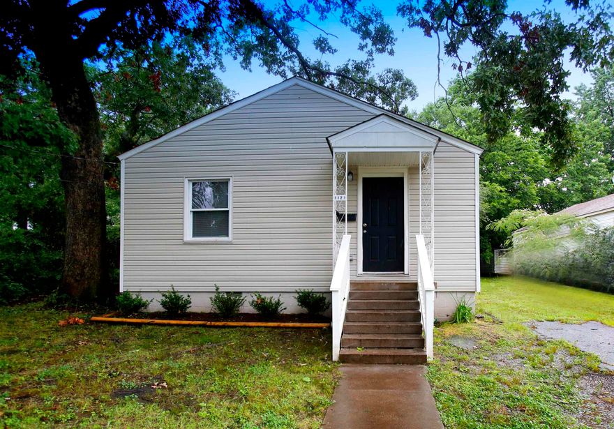 Great 3BD home in NLR with cute curb appeal. Granite countertops in the kitchen that is connected to a living/dining area which is perfect for enjoying time with family or friends. Bathroom has extra storage with built-in shelving. Small covered back patio area and a large backyard with plenty shade. The lease for this property is for two years with a 3% increase after the first year. Income has to be three times the amount of rent unless you have a housing voucher.