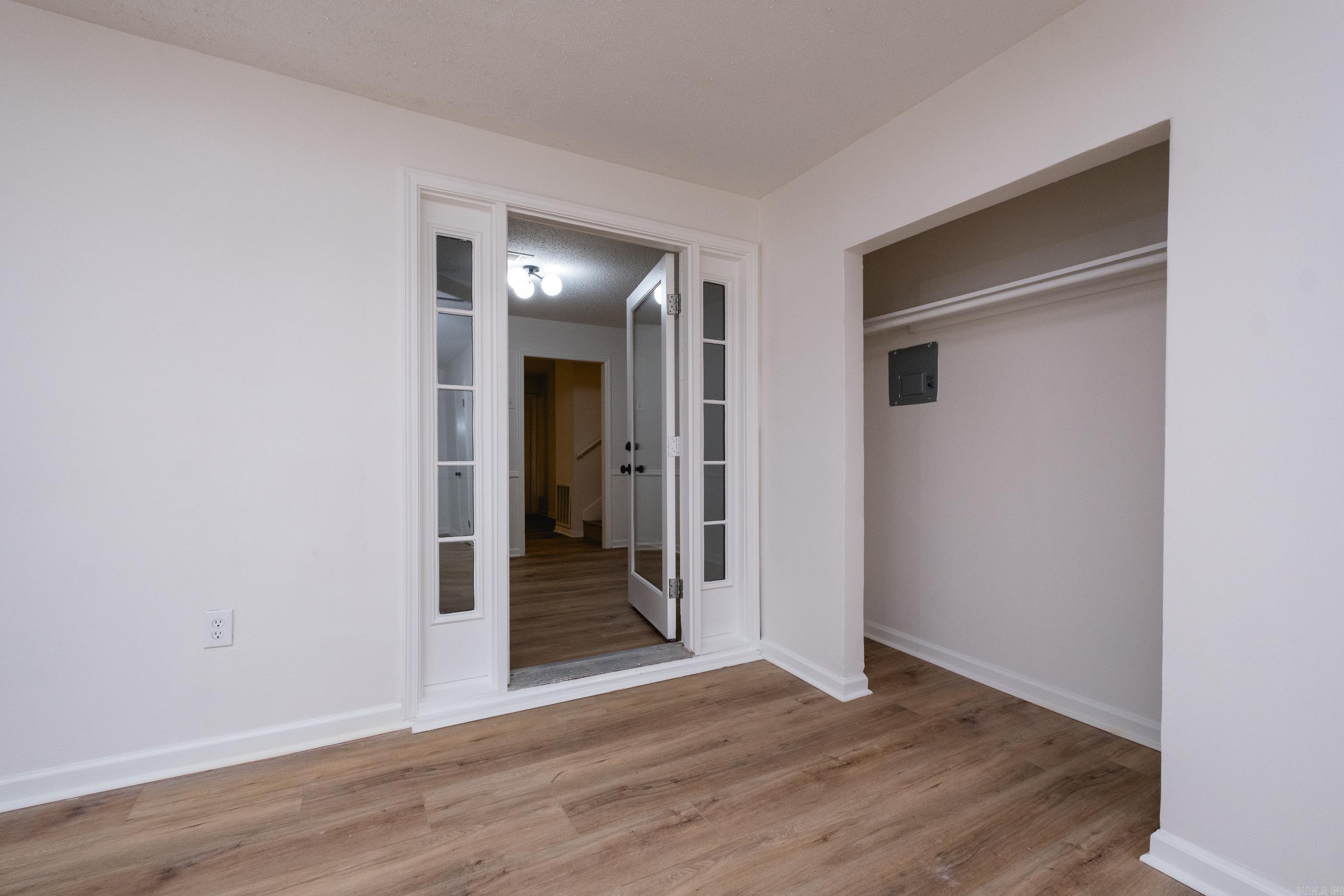 HUMMEL REPLAT OF SKYWAY - Residential