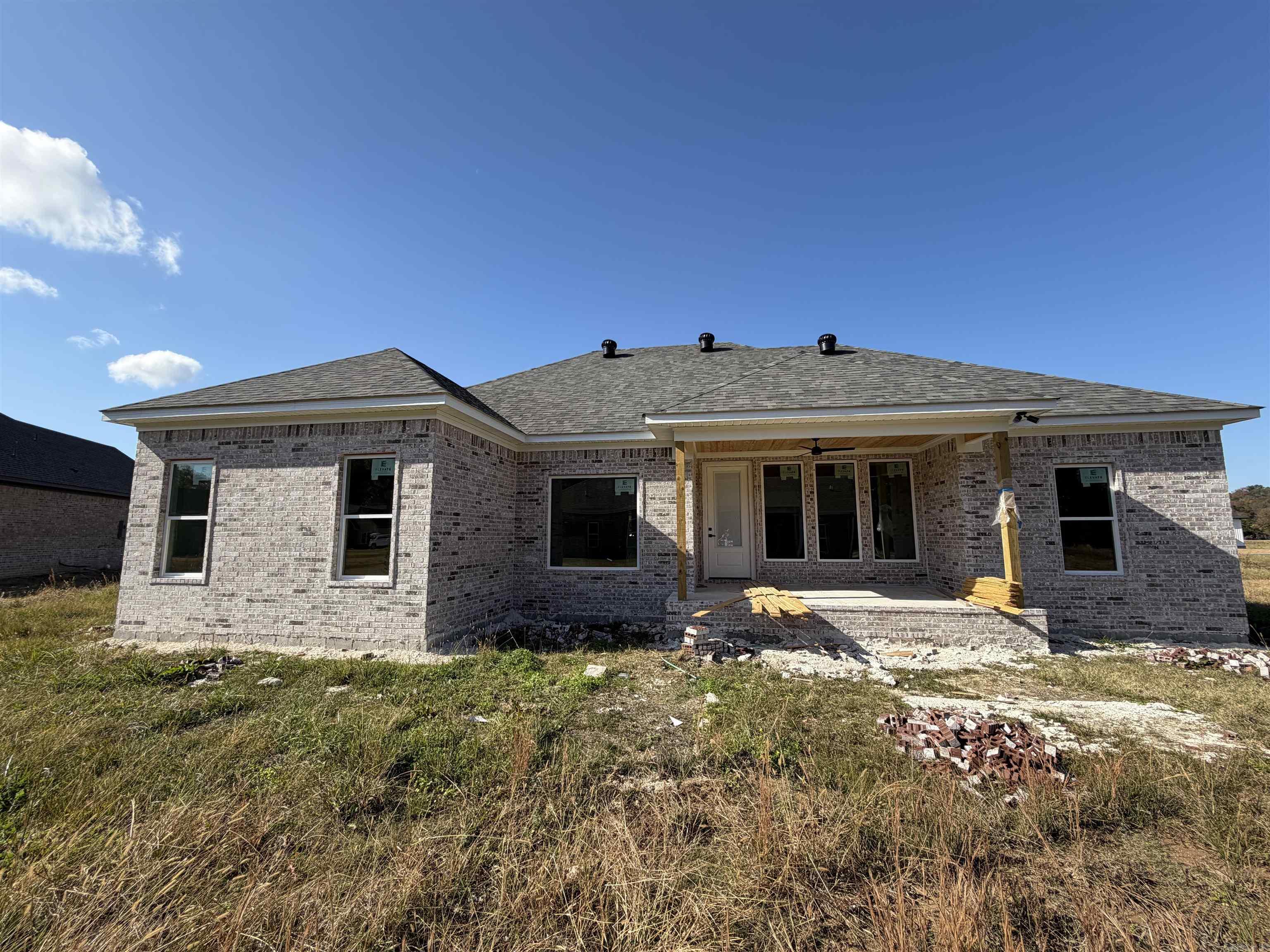 SUNSET LANDING - Residential