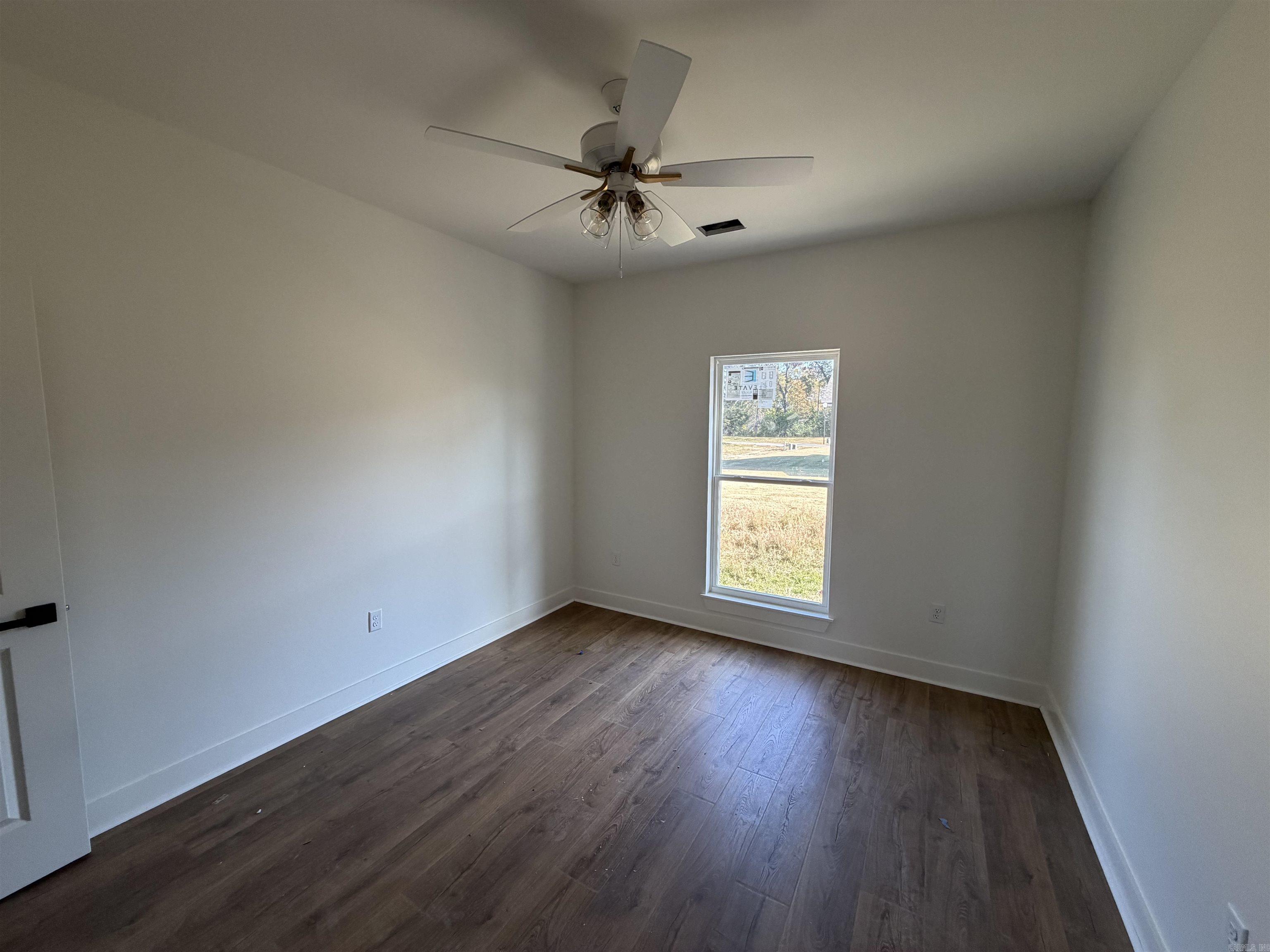 SUNSET LANDING - Residential