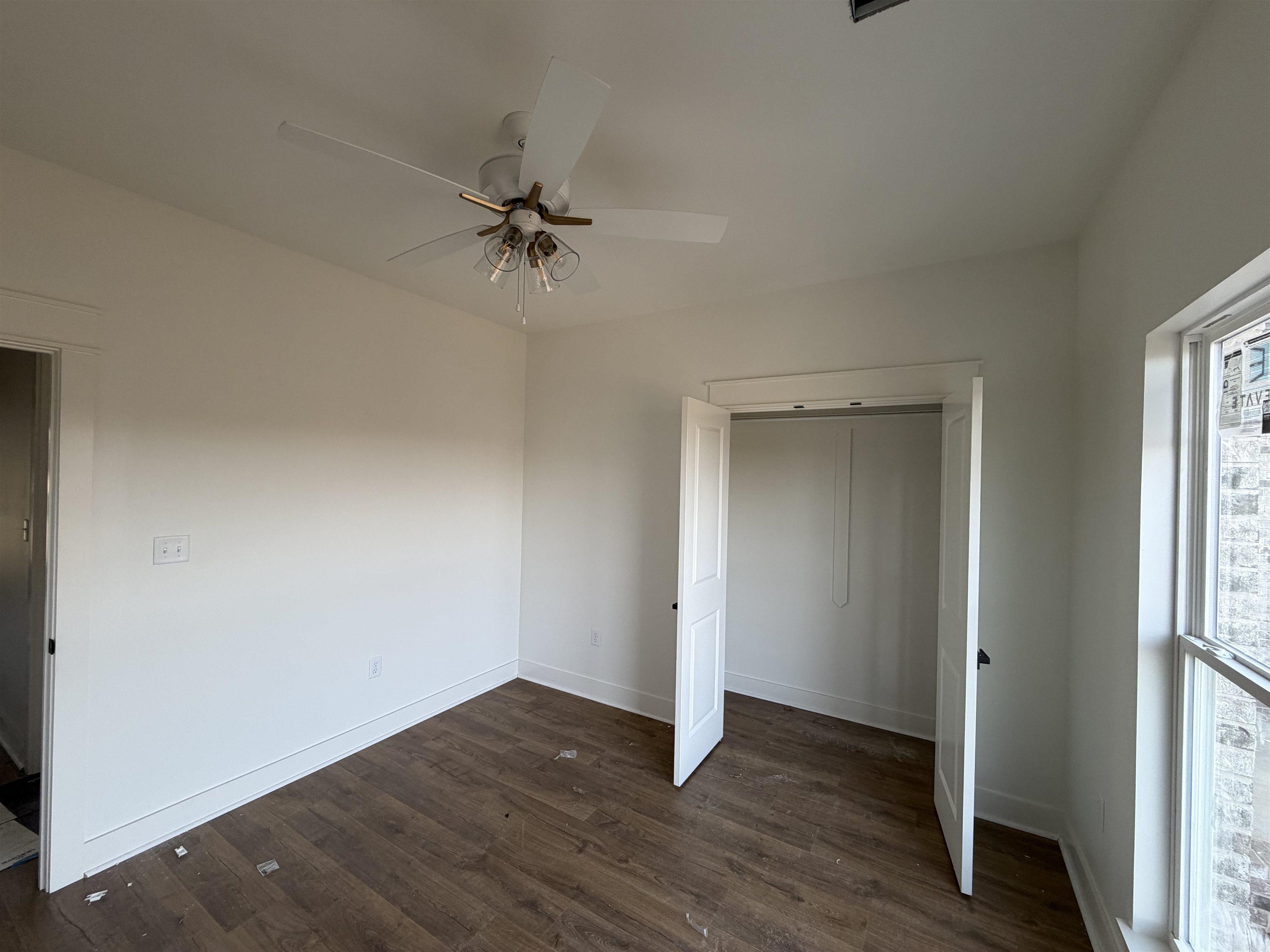 SUNSET LANDING - Residential