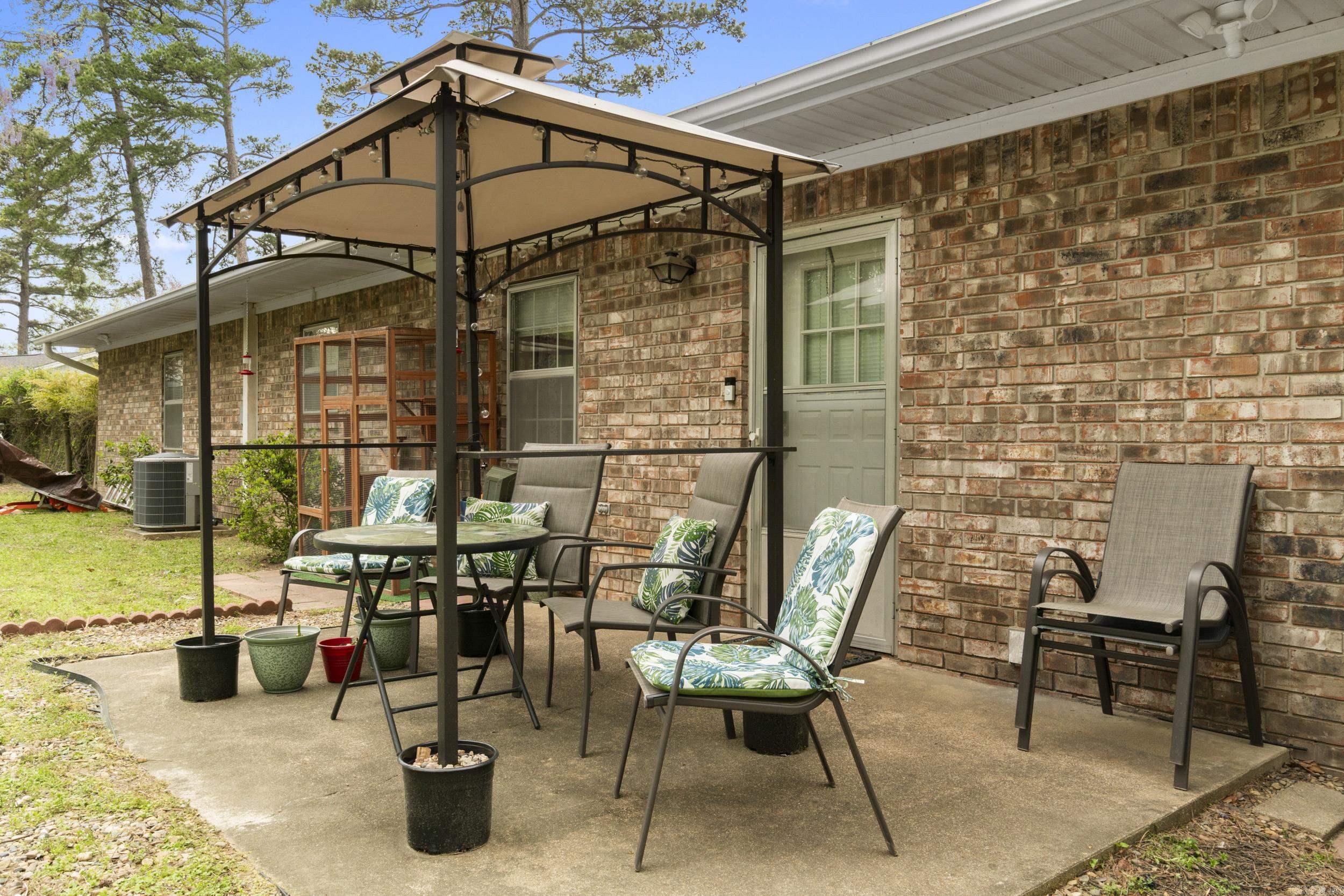 VALLEY CLIFF - Residential