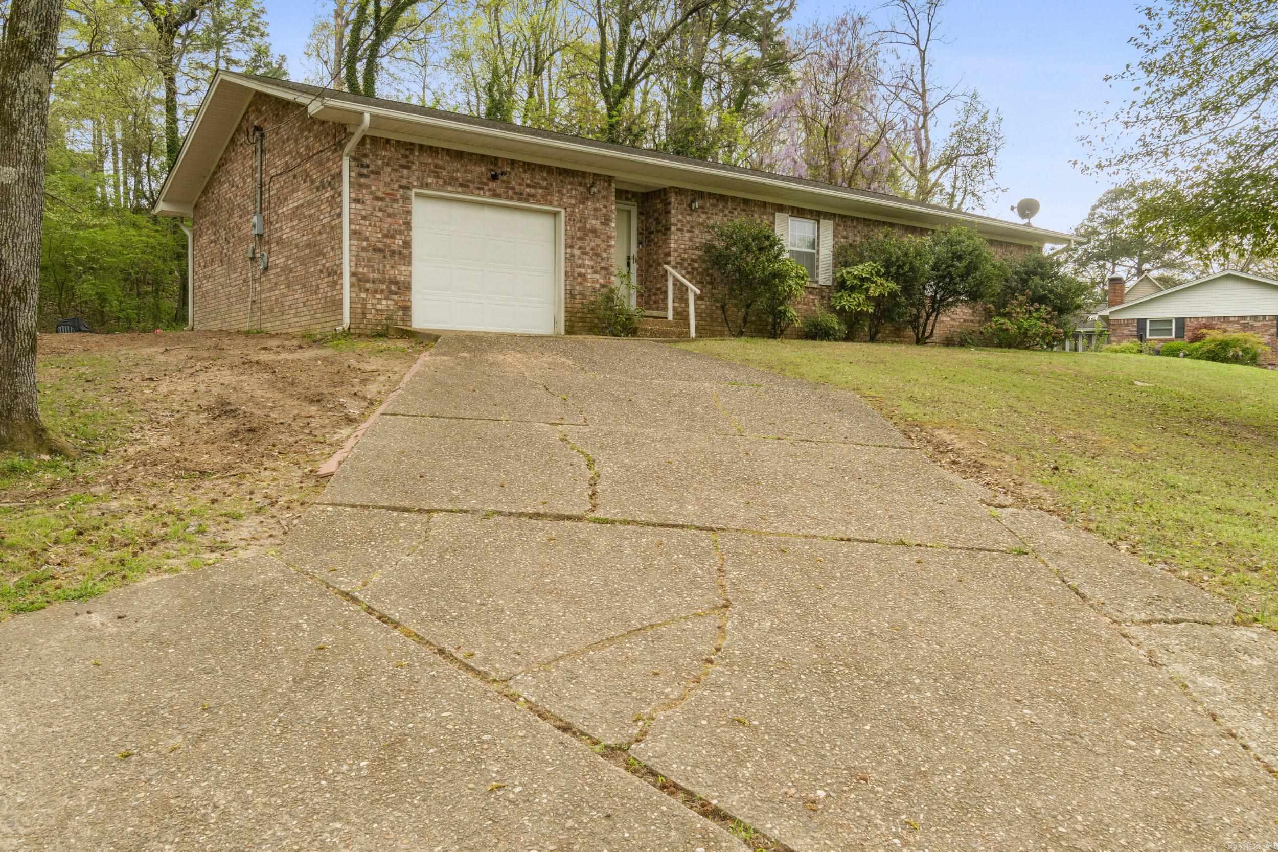 VALLEY CLIFF - Residential