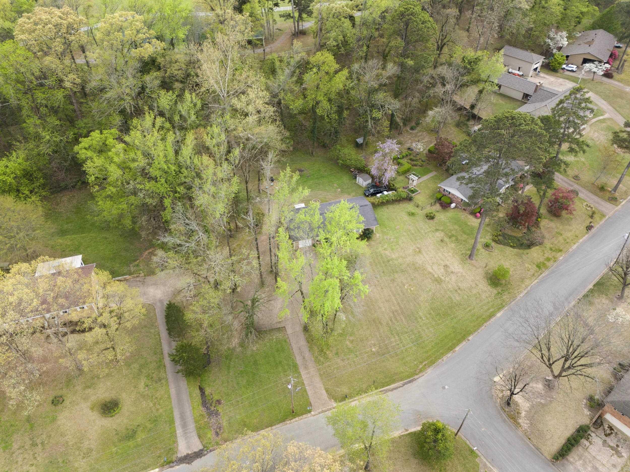 VALLEY CLIFF - Residential