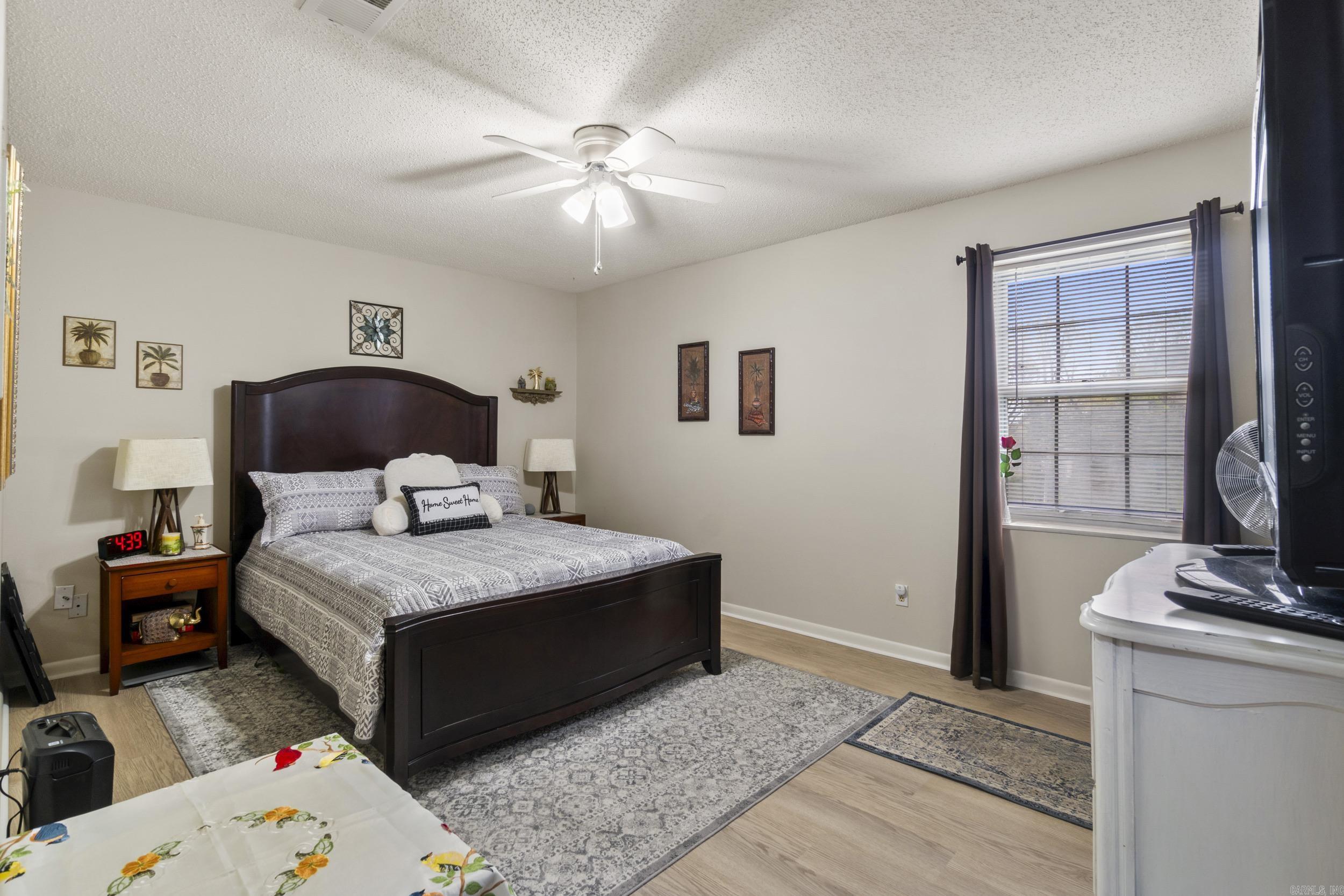 VALLEY CLIFF - Residential