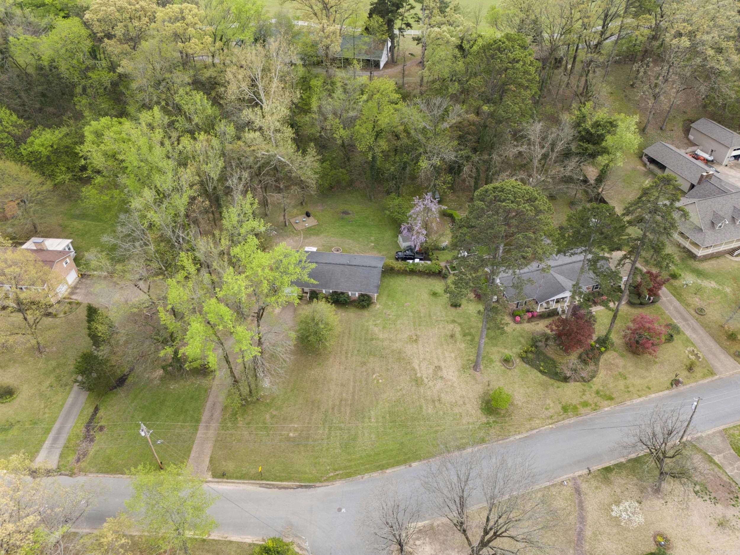 VALLEY CLIFF - Residential