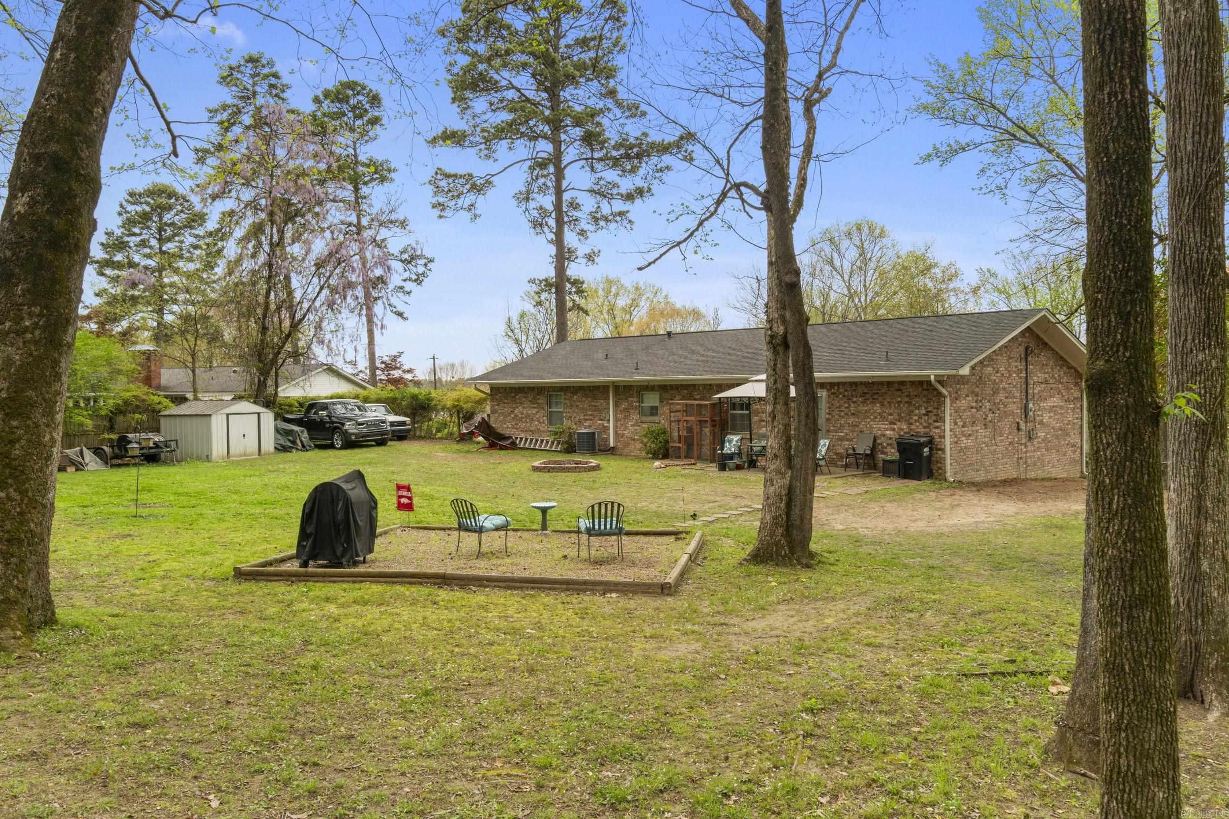 VALLEY CLIFF - Residential