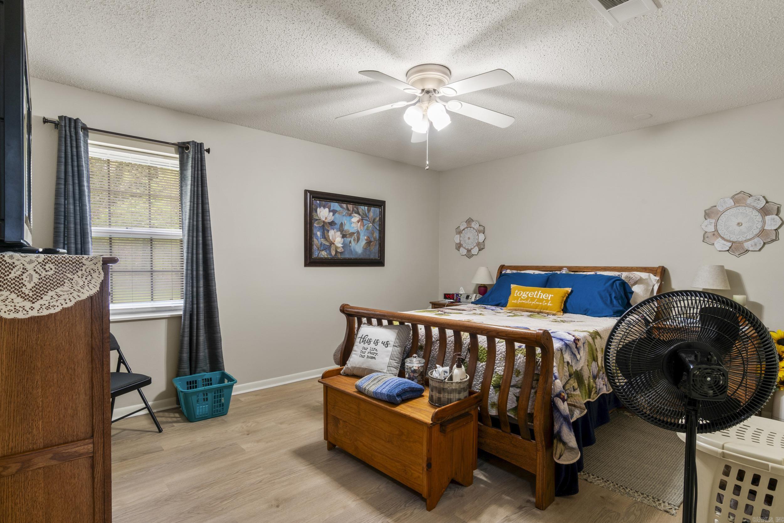 VALLEY CLIFF - Residential