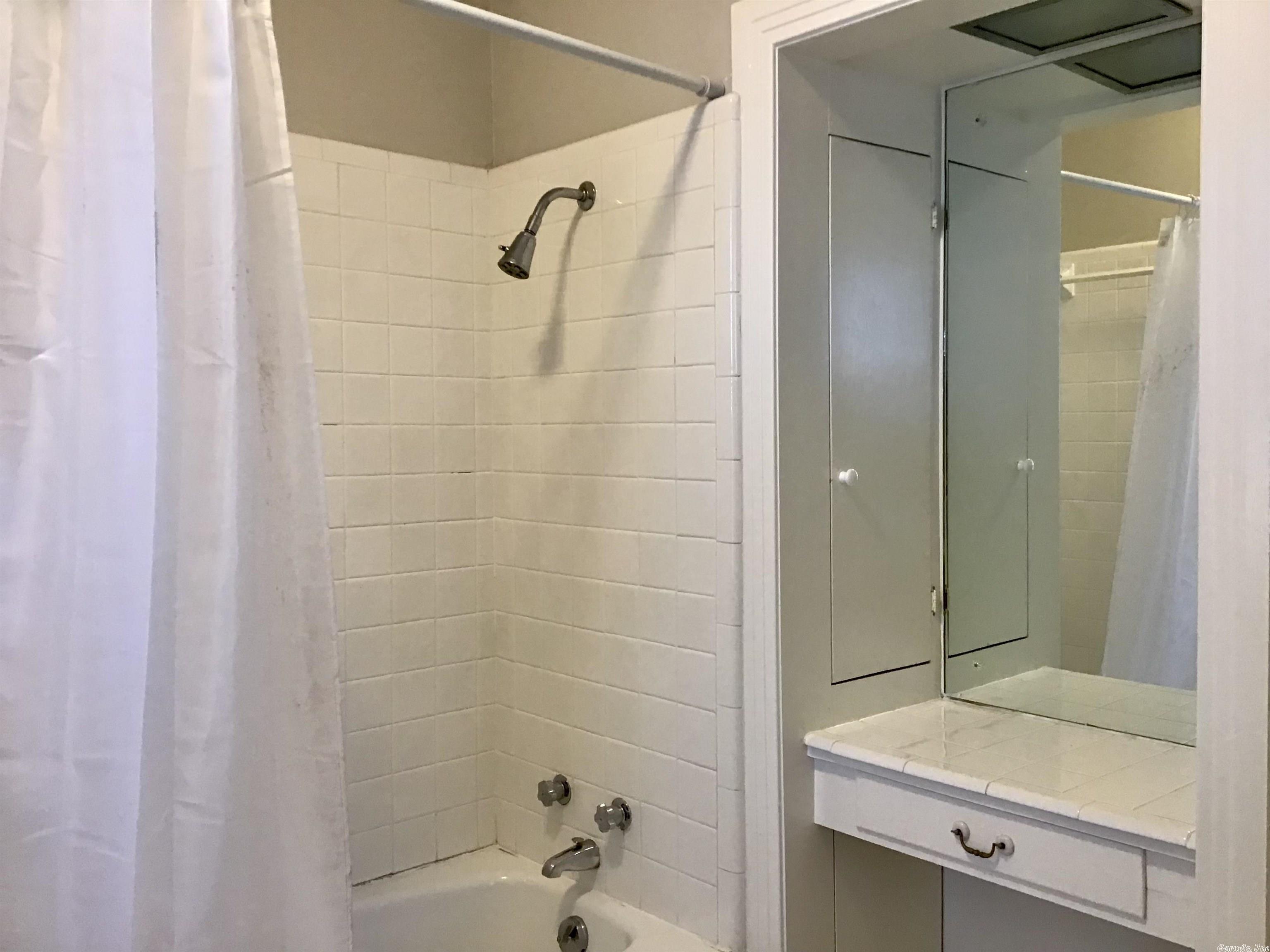 TRIVISTA - Residential