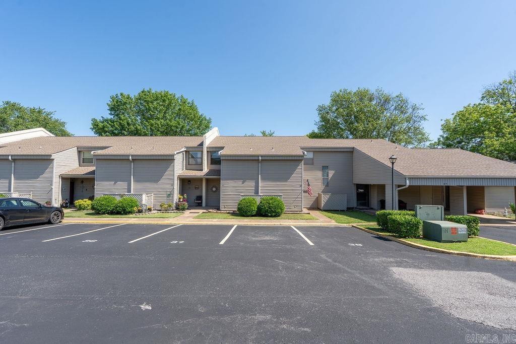 LAKEWOOD HILLS CONDO - Residential