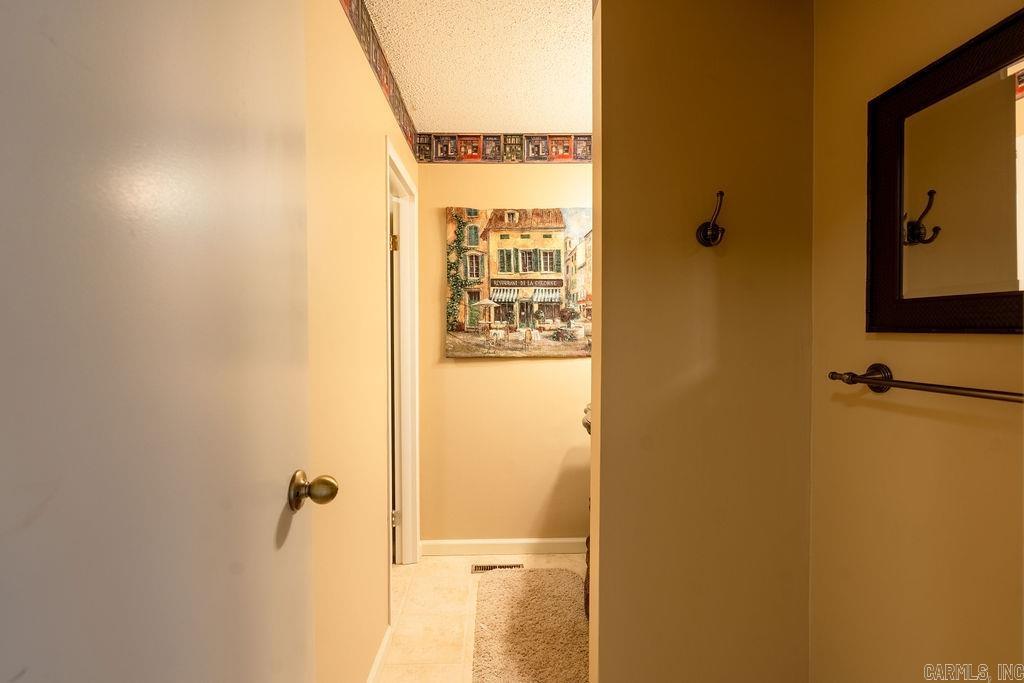 LAKEWOOD HILLS CONDO - Residential