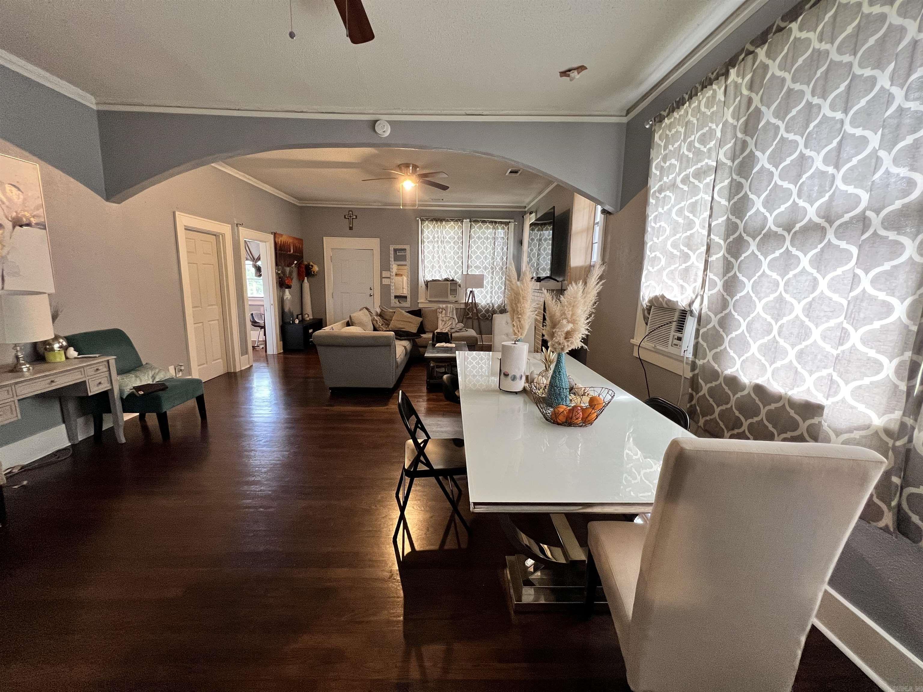 SAXONS DR R L - Residential