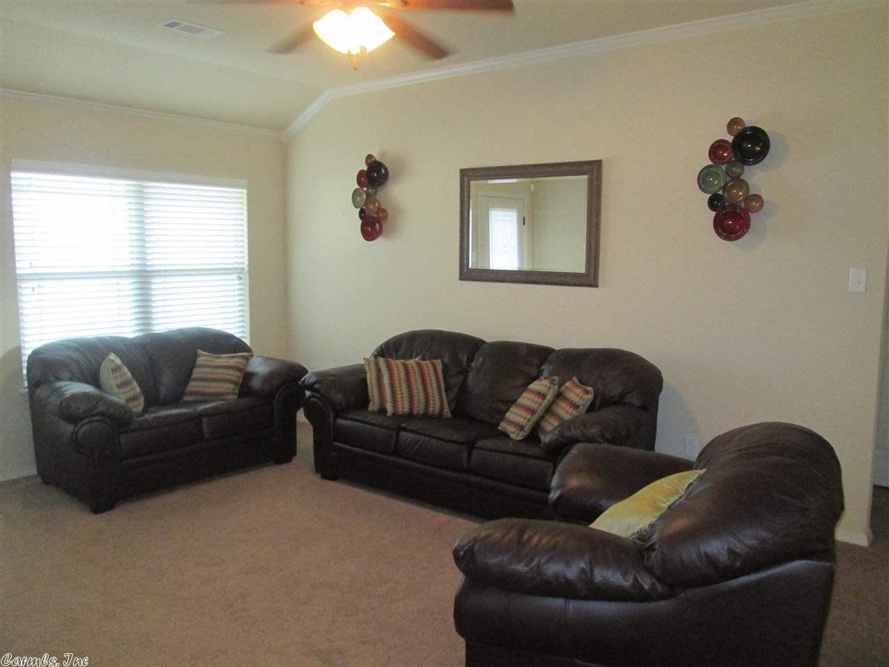 PARKWAY MEADOWS - Residential