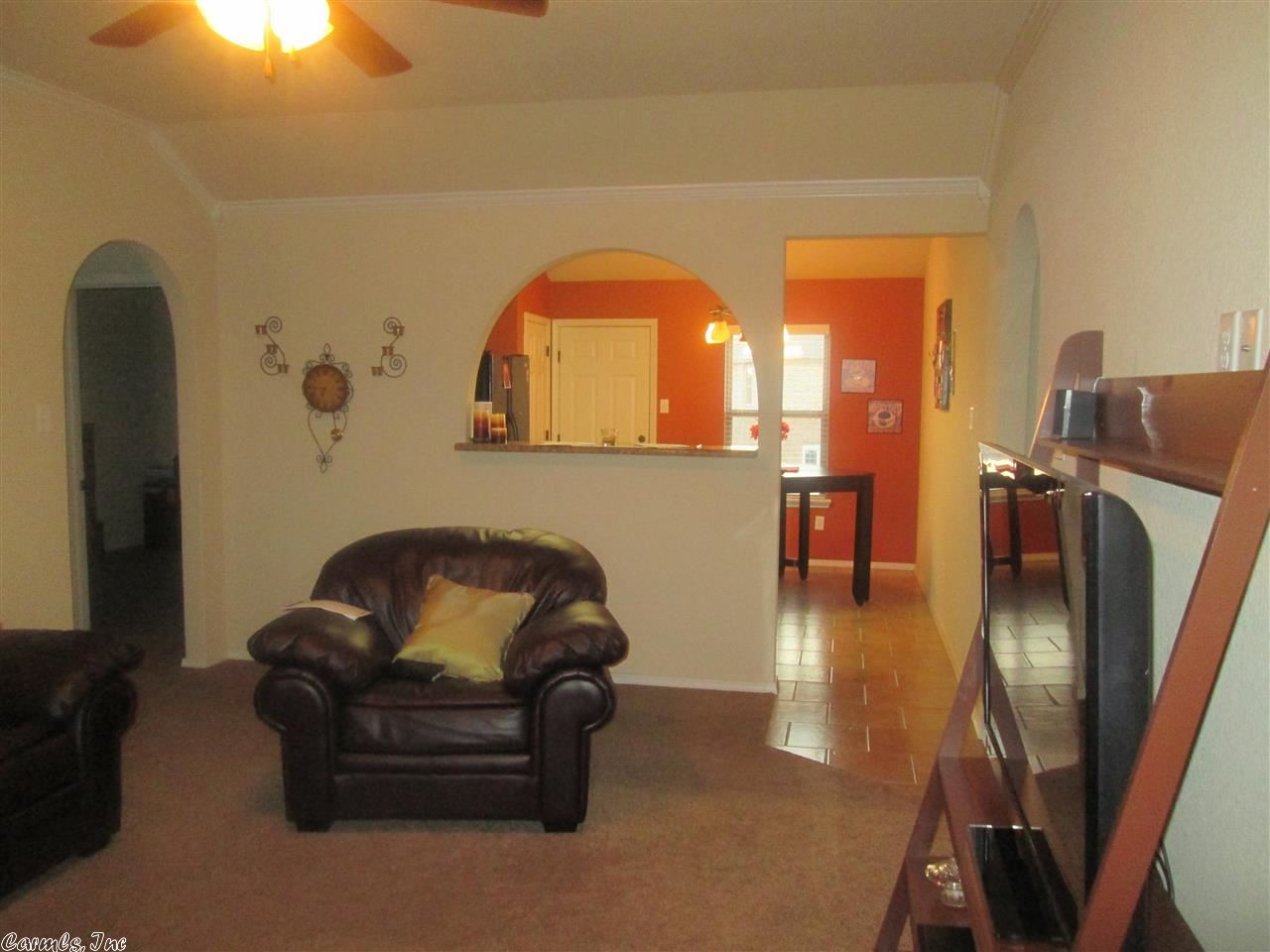 PARKWAY MEADOWS - Residential