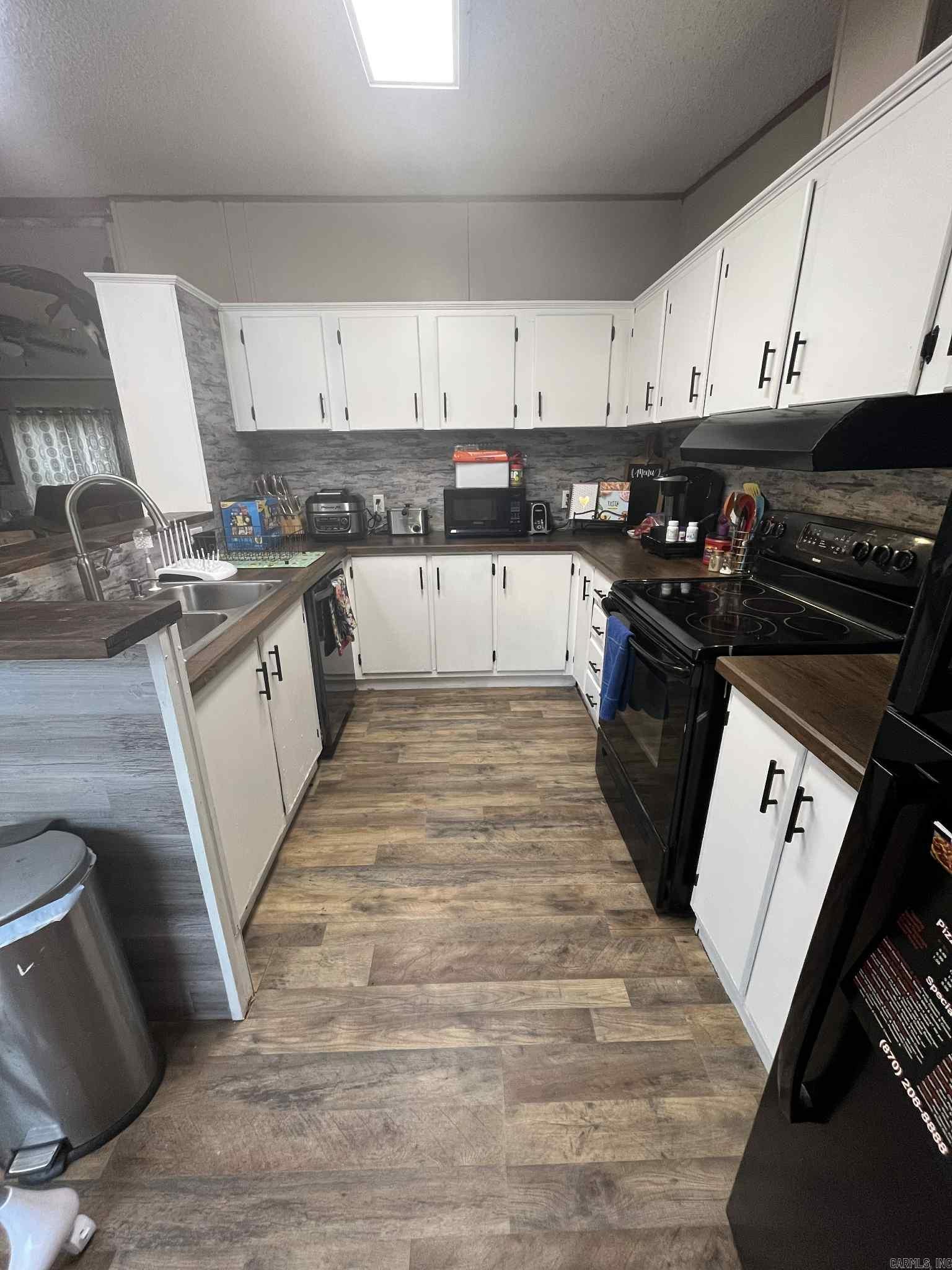 CHERRY VALLEY - Residential