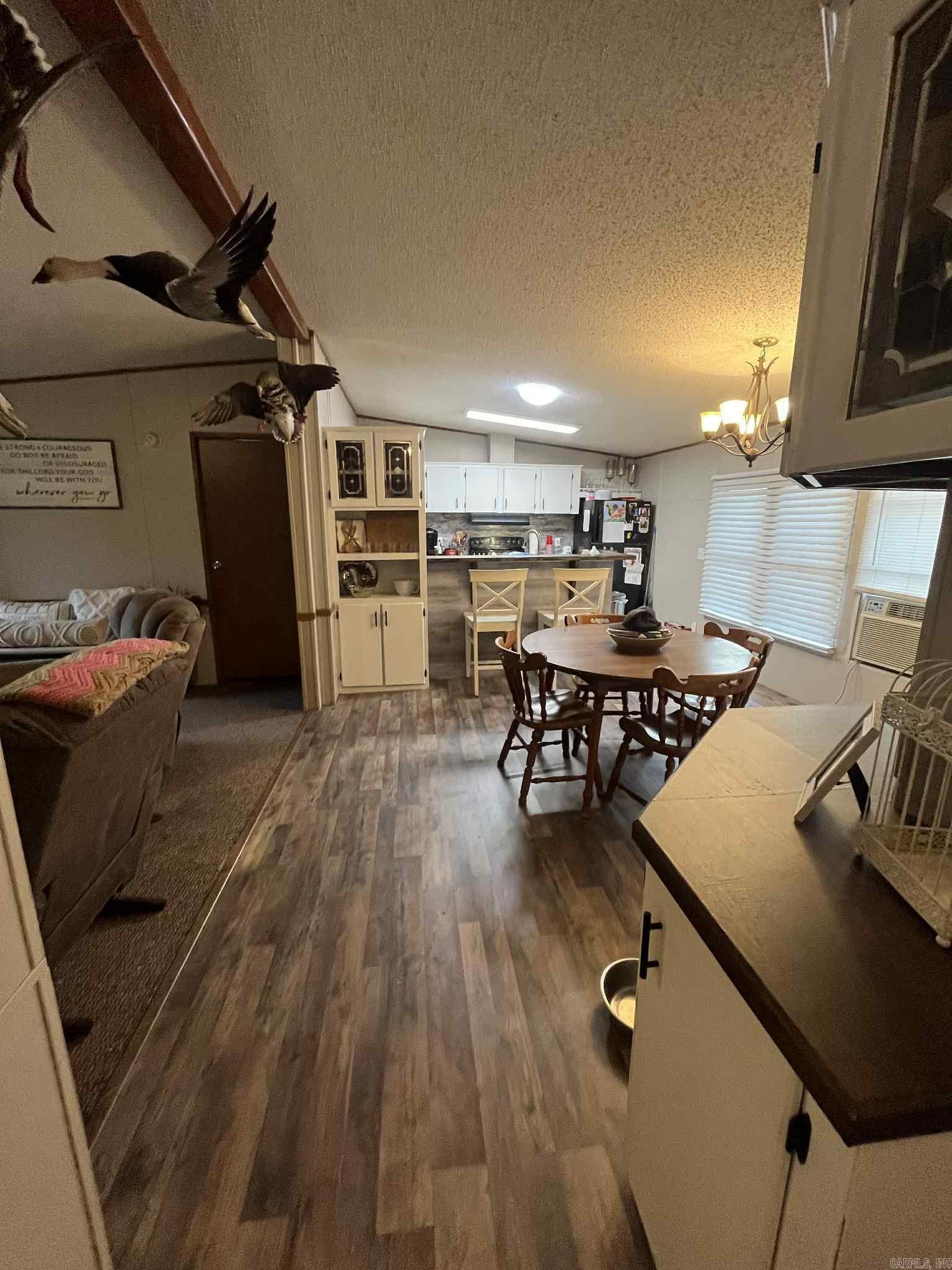 CHERRY VALLEY - Residential