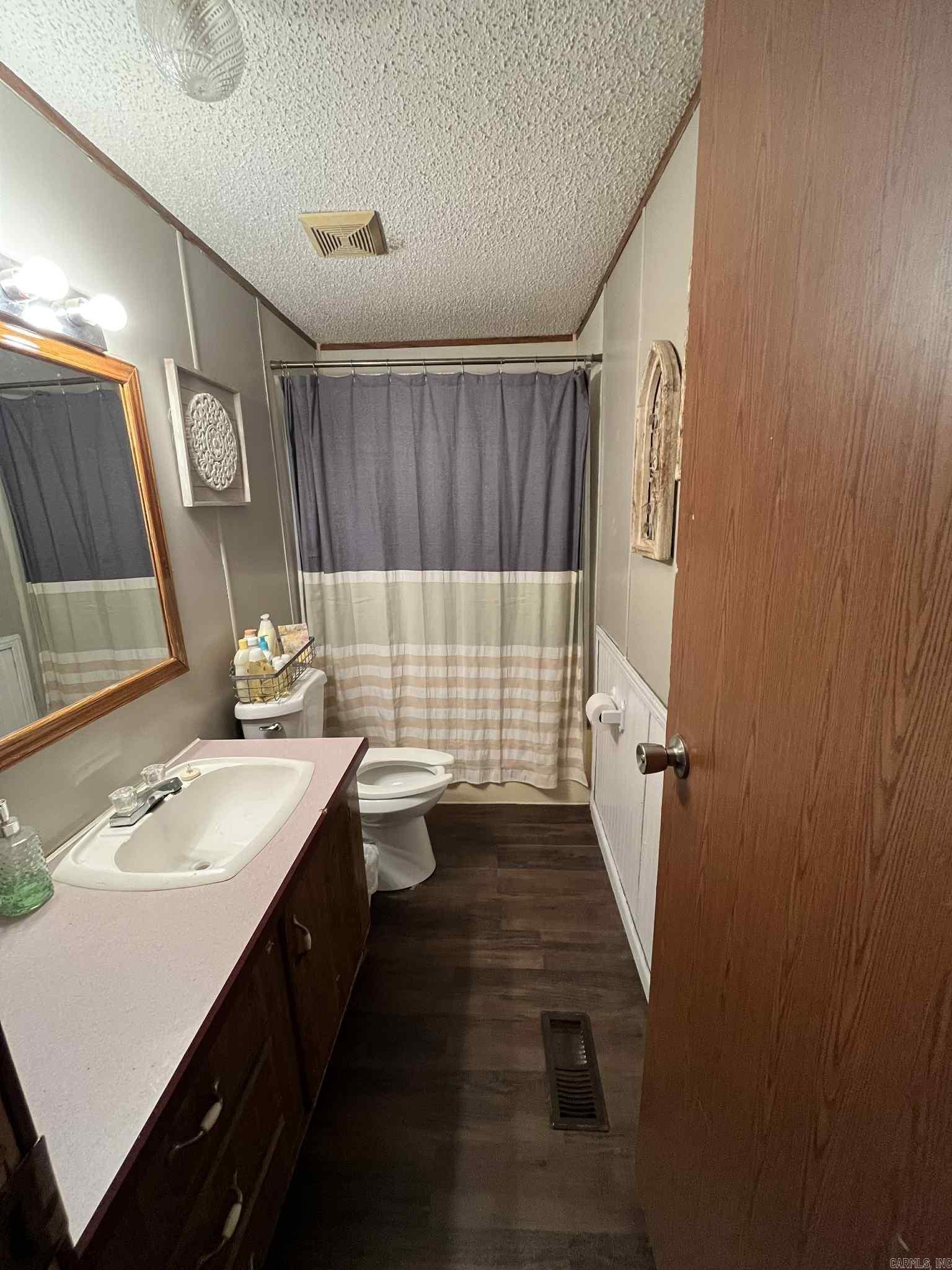 CHERRY VALLEY - Residential