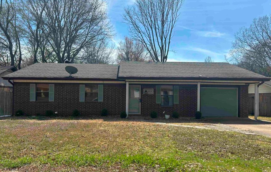 Great home featuring a newly completely remodeled kitchen which opens up the space for family and entertaining.  Also updated bathroom with tub/shower combo, new paint, ceiling fans, new smart thermostat, garage door opener, and garbage disposal. Also features a spacious sunroom that can be used as an additional living space, office, bonus room, or exercise room that opens up to a large fenced in back yard with shed.  At the right price, comes with washer, dryer, and refrigerator.