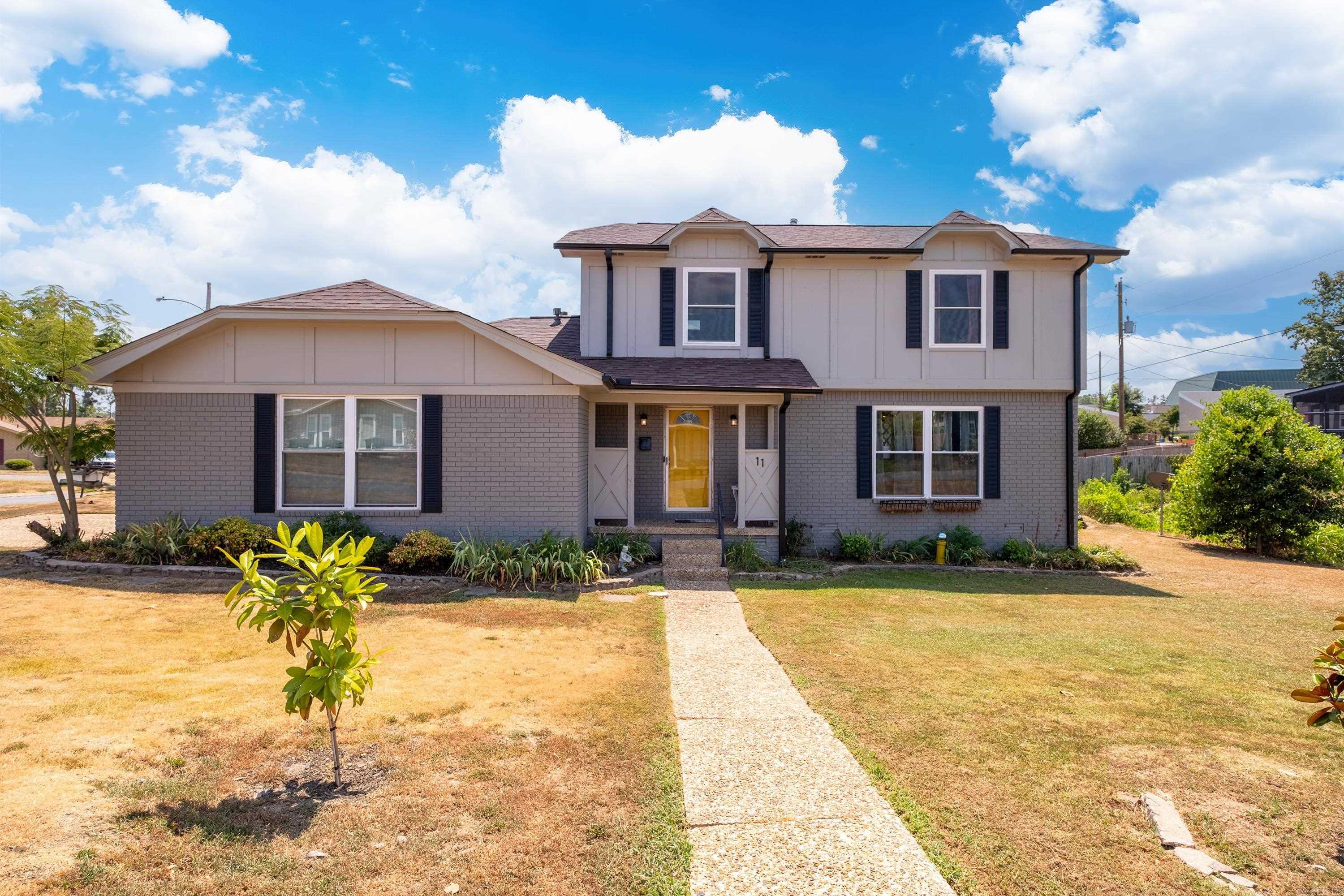 OPEN SATURDAY 11A-1PM - Updated & move-in ready! This 4BR/2.5BA on a corner lot boasts 2 living areas (one w/ cozy FP), formal dining, eat-in kitchen w/ quartz counters & newer appliances, plus a covered deck for entertaining. 2023 updates: roof, windows, privacy fence, LVP, Upstairs HVAC & paint! Side-entry garage adds curb appeal, and youāre just minutes from the new Breckenridge entertainment district w/ dining, shopping & fun. Pre-inspected + 210 Home Warranty = peace of mind! Home is being sold "As Is" - all big issues from inspection have been addressed