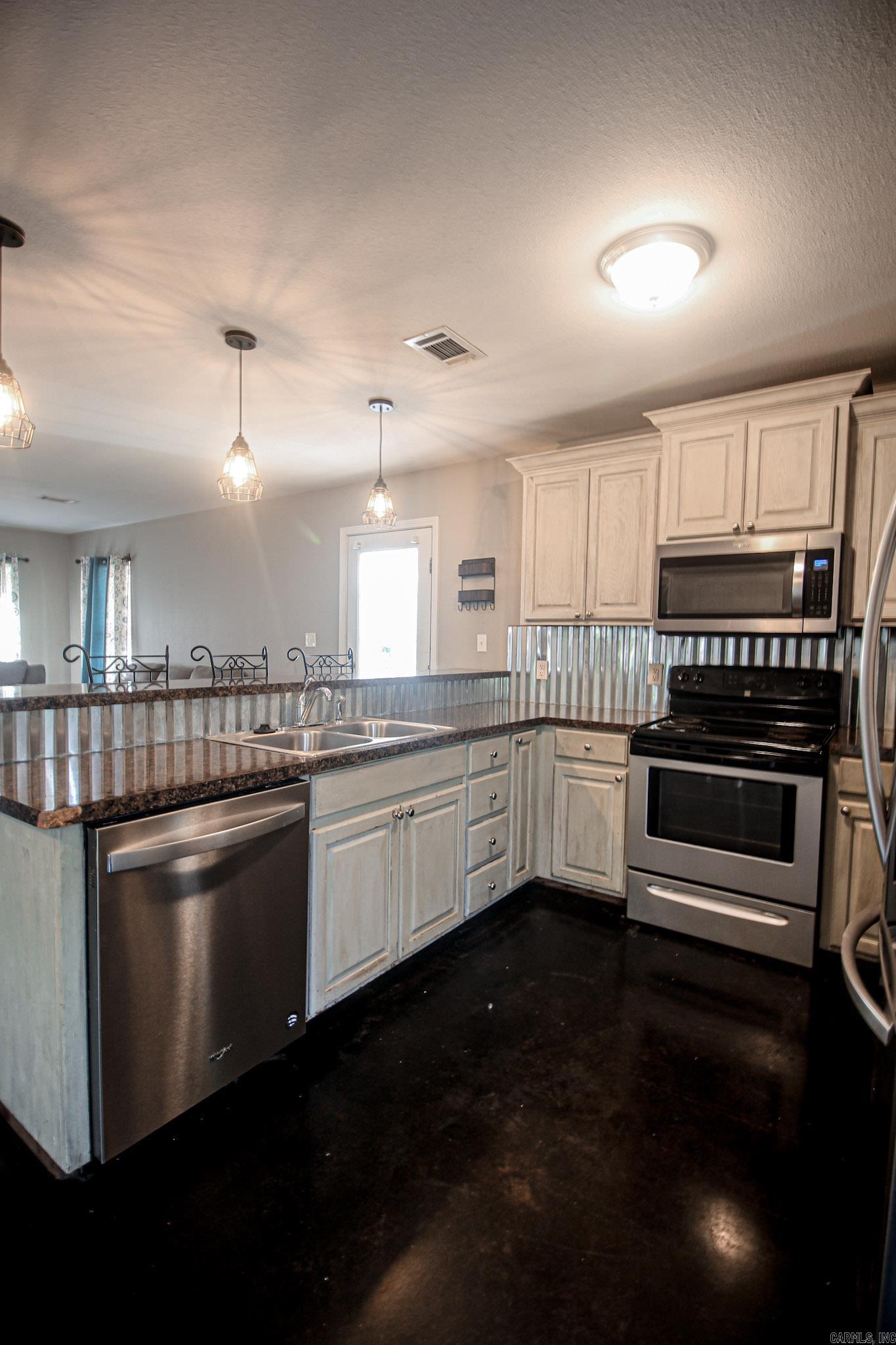 SOUTH SHERIDAN - Residential