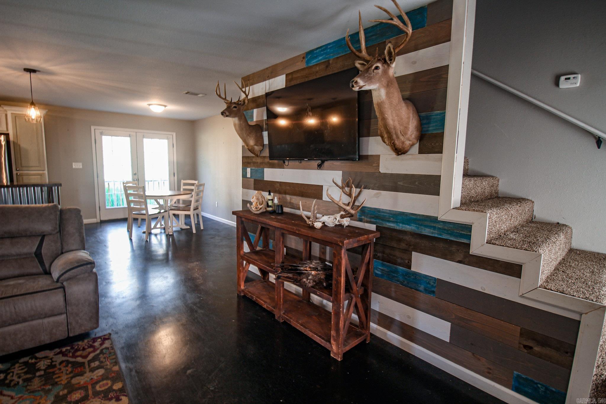 SOUTH SHERIDAN - Residential