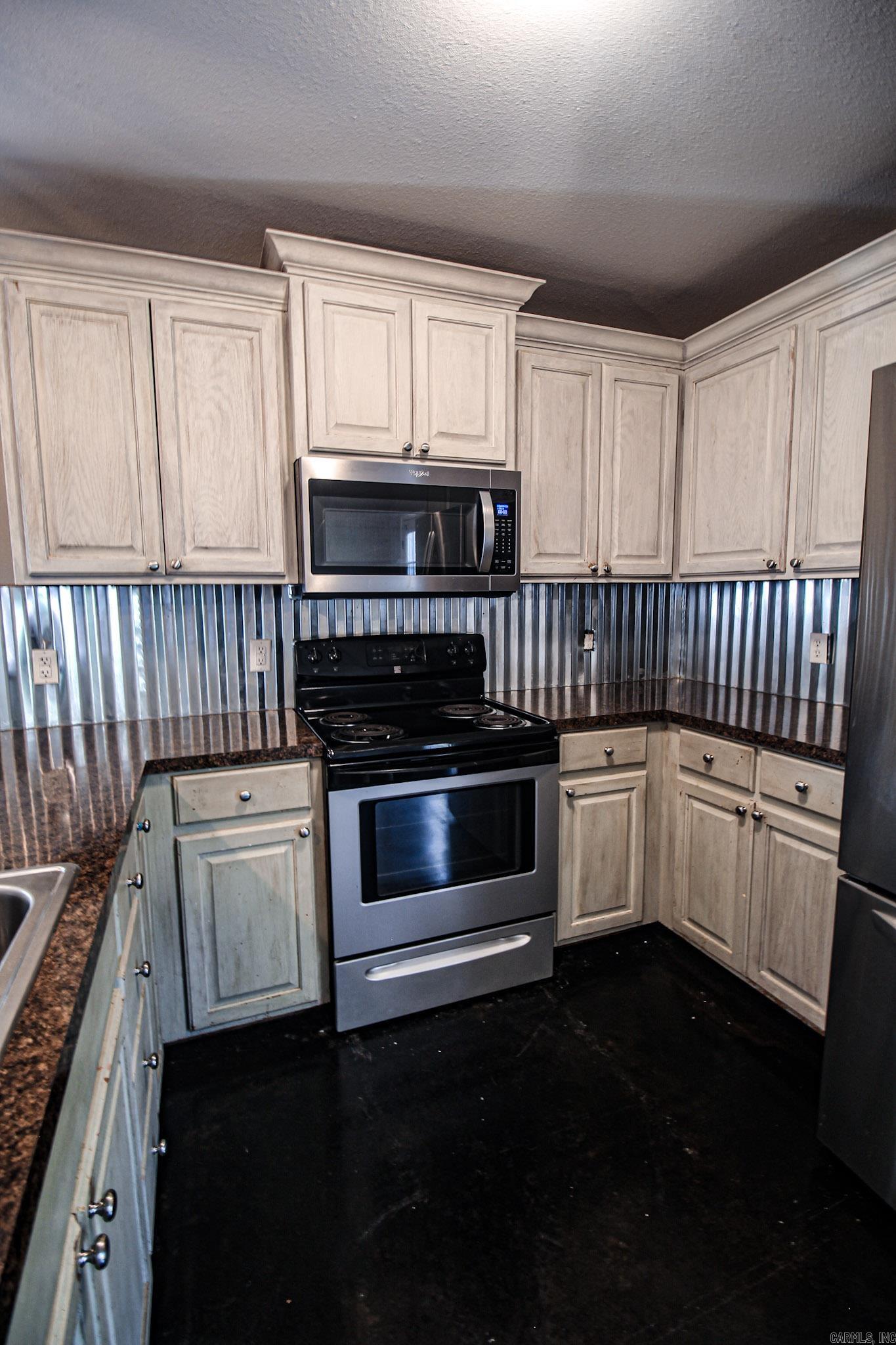 SOUTH SHERIDAN - Residential