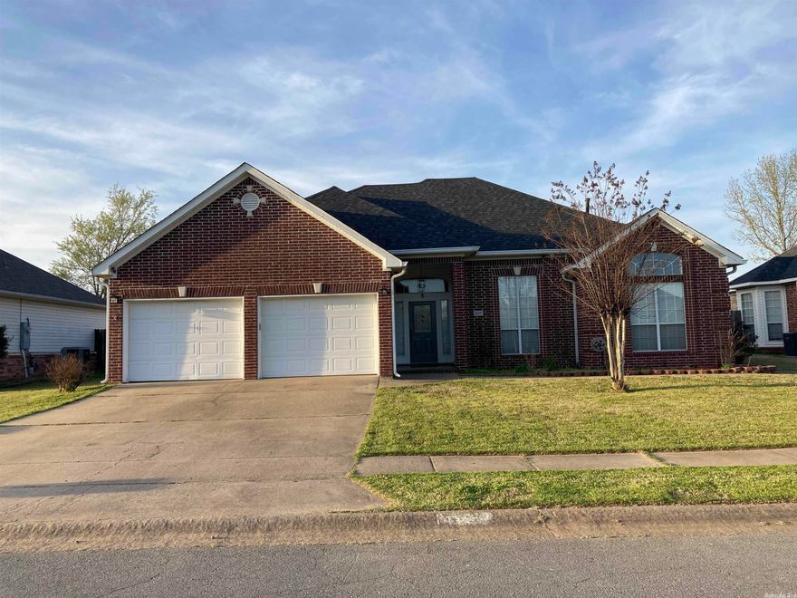 Beautifully remodeled in Heritage Farm subdivision.  Soaring ceilings 11 ft. tall in entry, living room, formal dining and bedrooms. Spacious kitchen includes additional dining + there is a separate formal dining area.  Hardwoods and tile throughout. Large, fenced backyard with covered area.