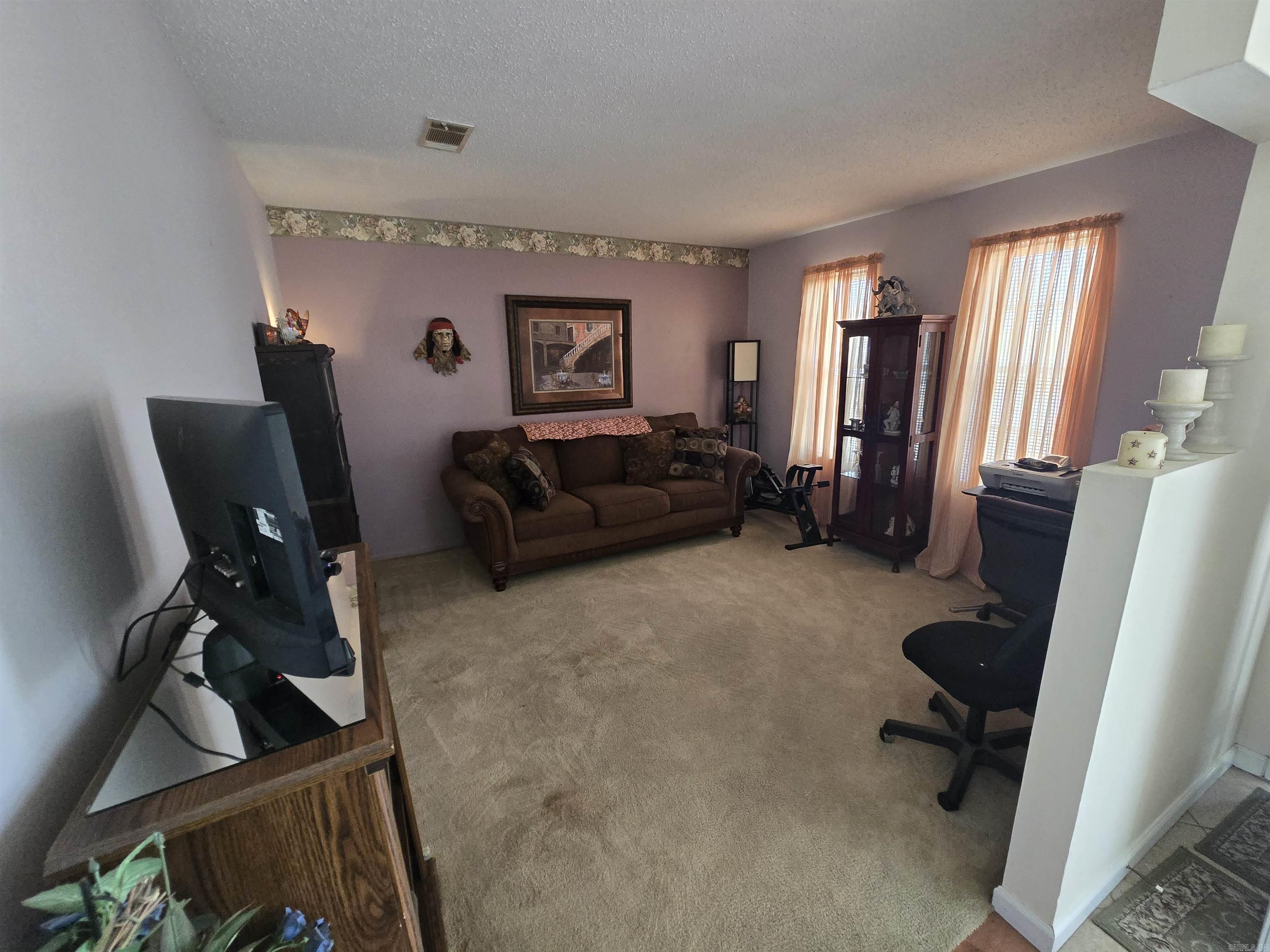 GREEN HILLS - Residential