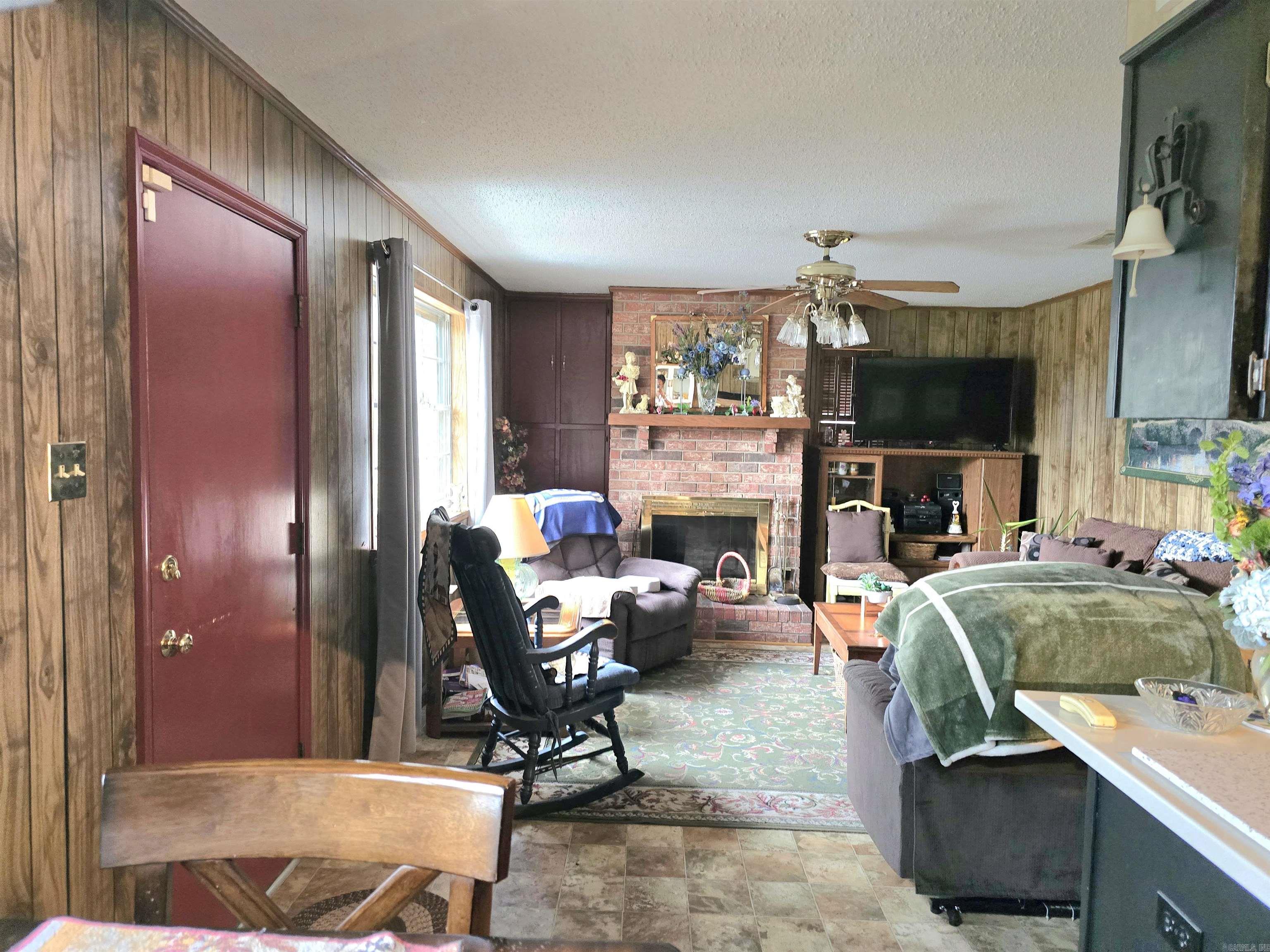 GREEN HILLS - Residential