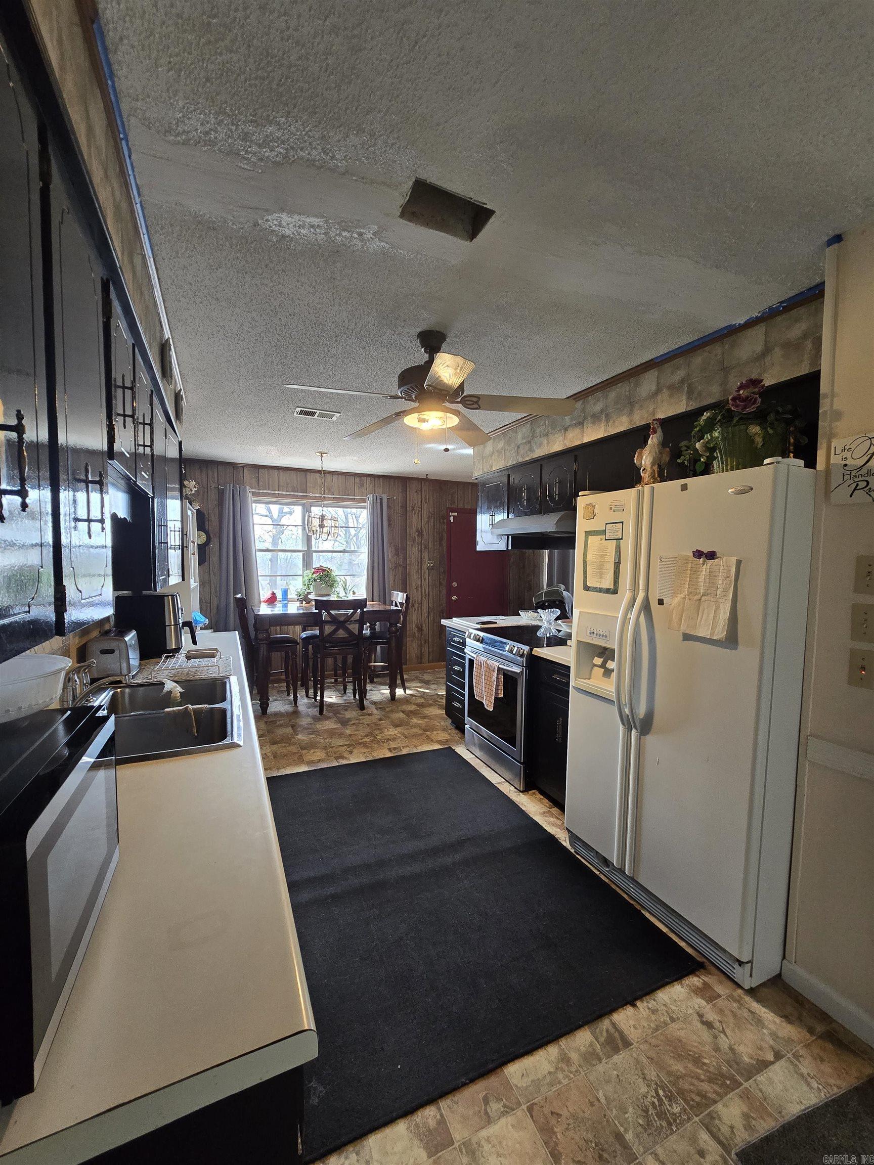 GREEN HILLS - Residential