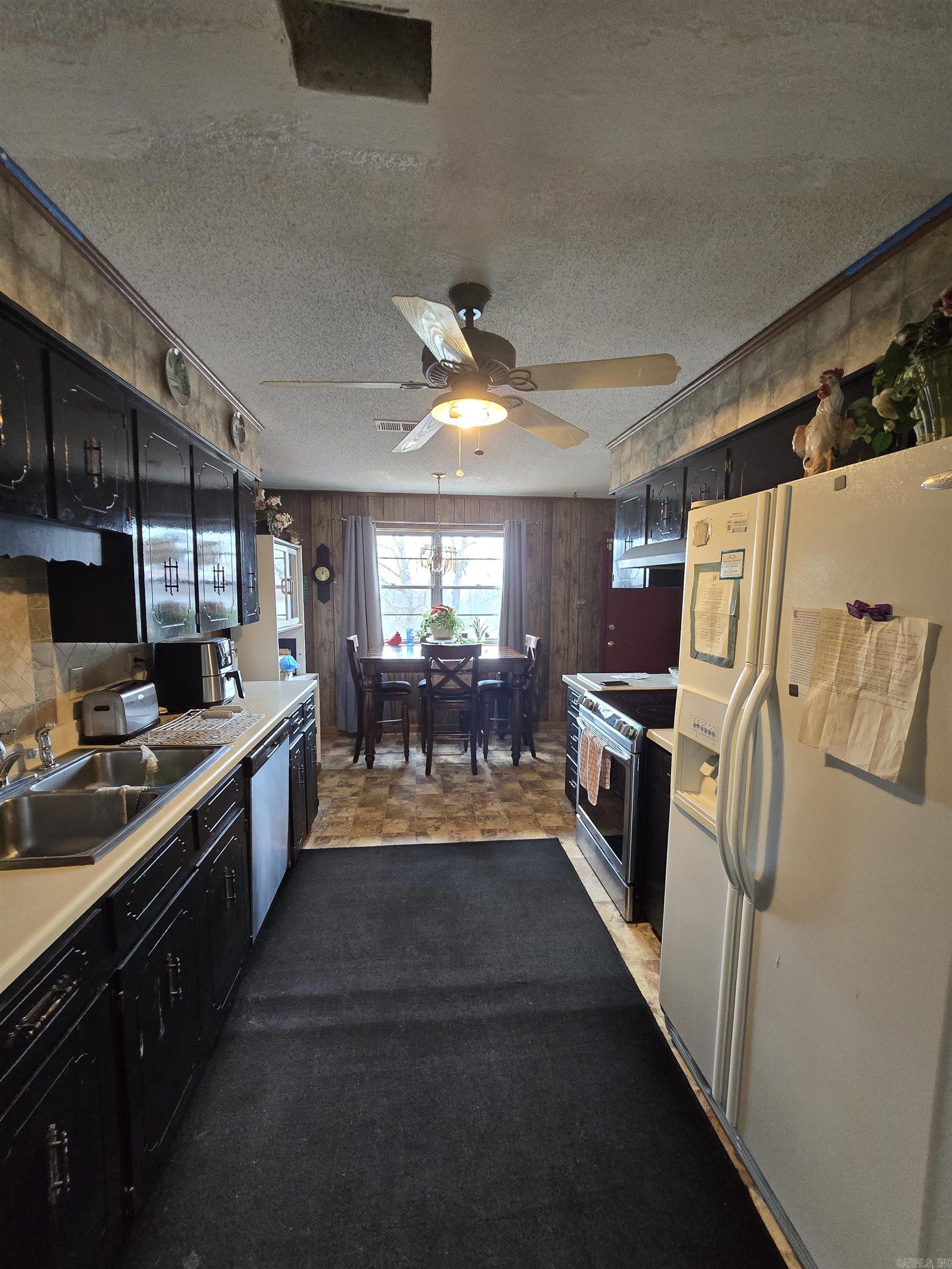 GREEN HILLS - Residential