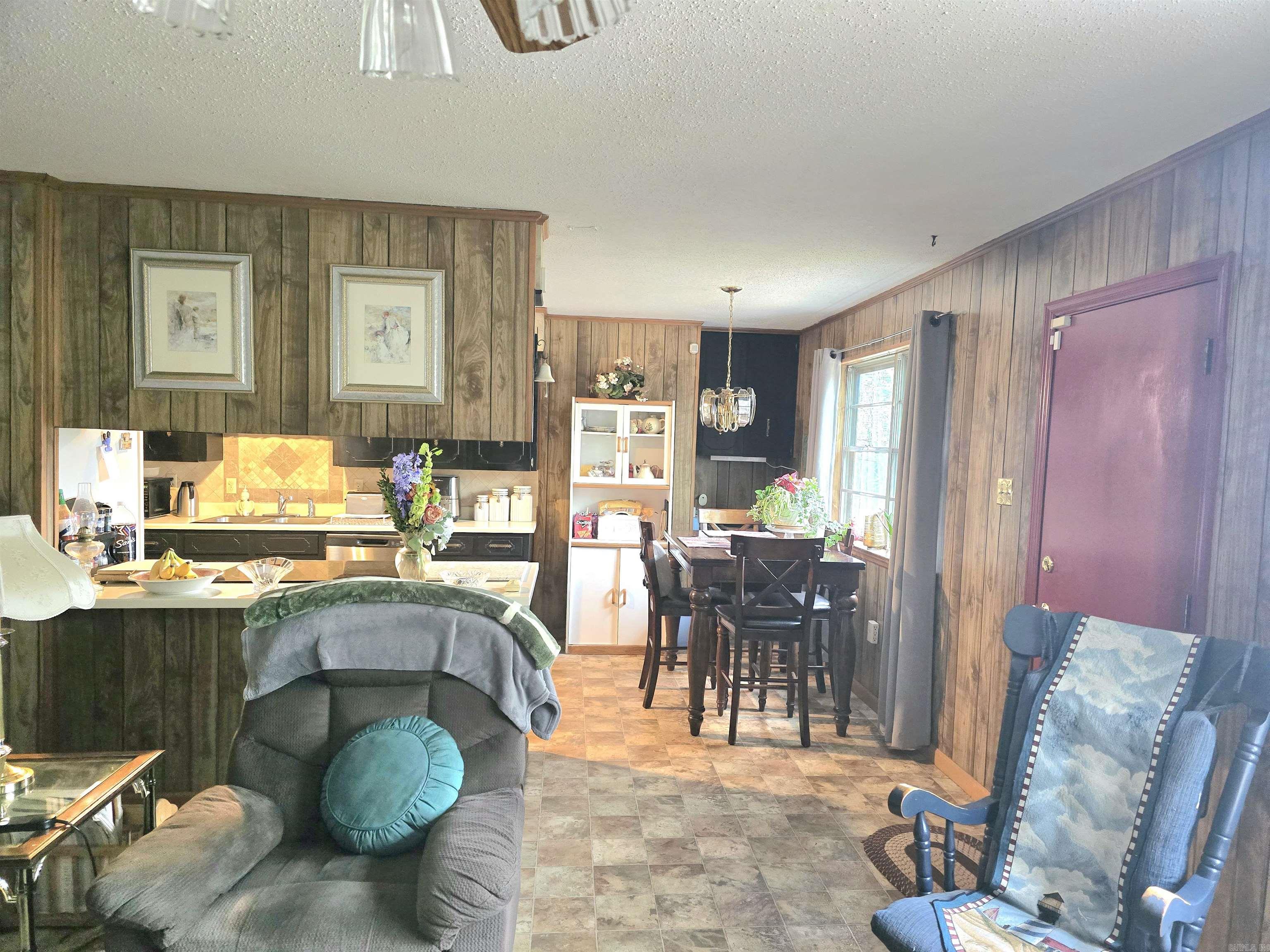 GREEN HILLS - Residential