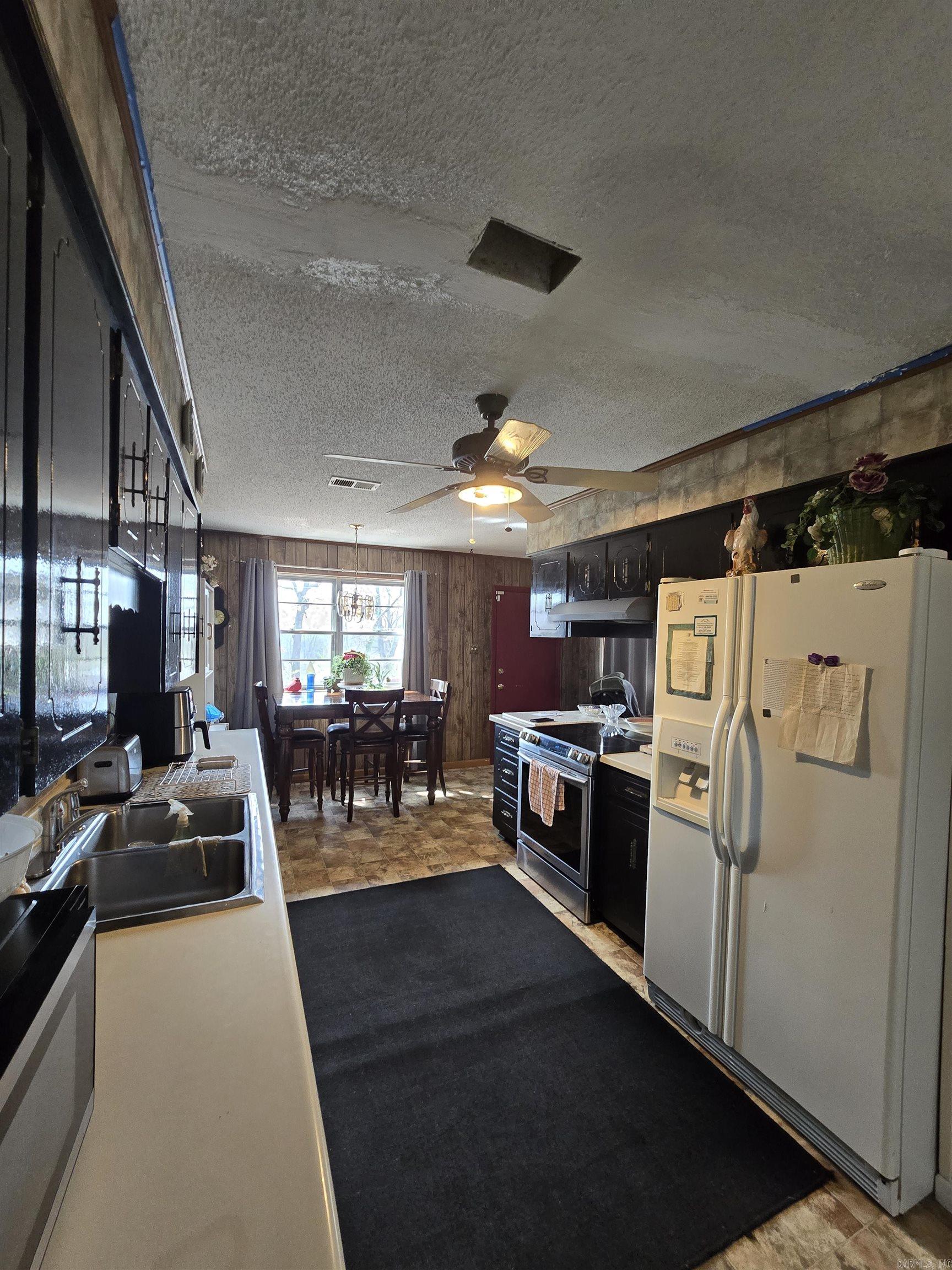 GREEN HILLS - Residential