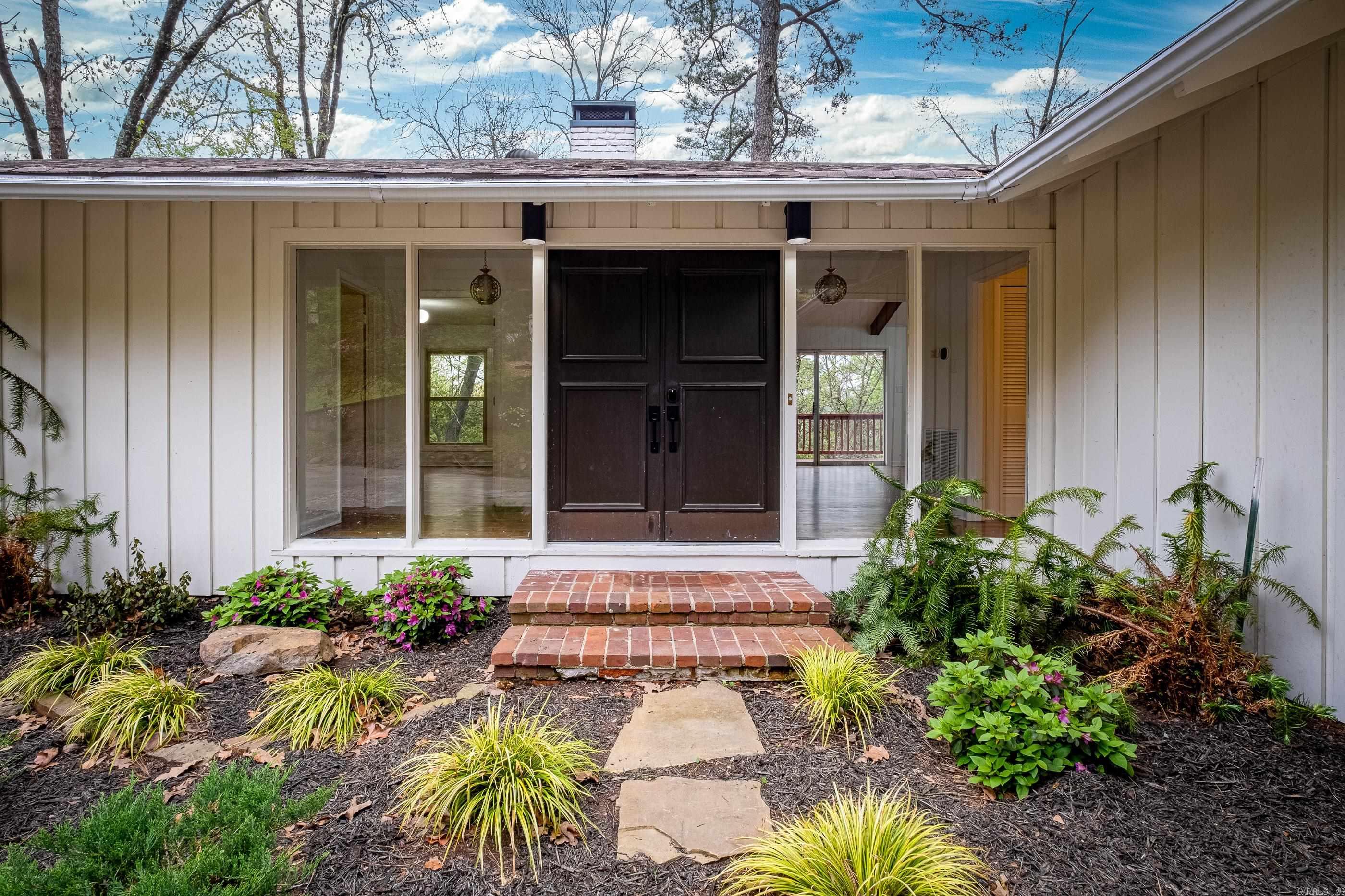 BROOKFIELD - Residential