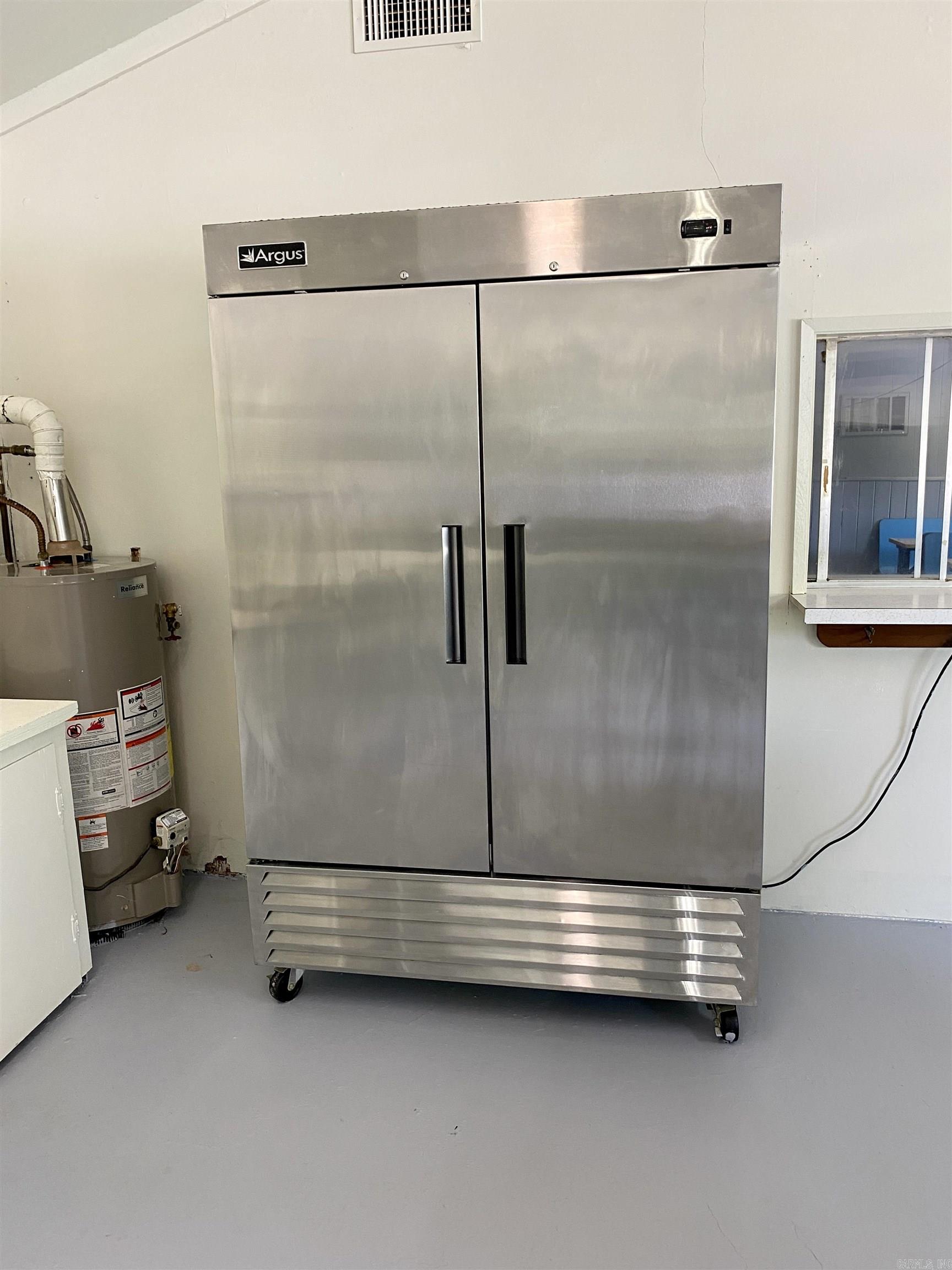 Metes & Bounds - Commercial Sale