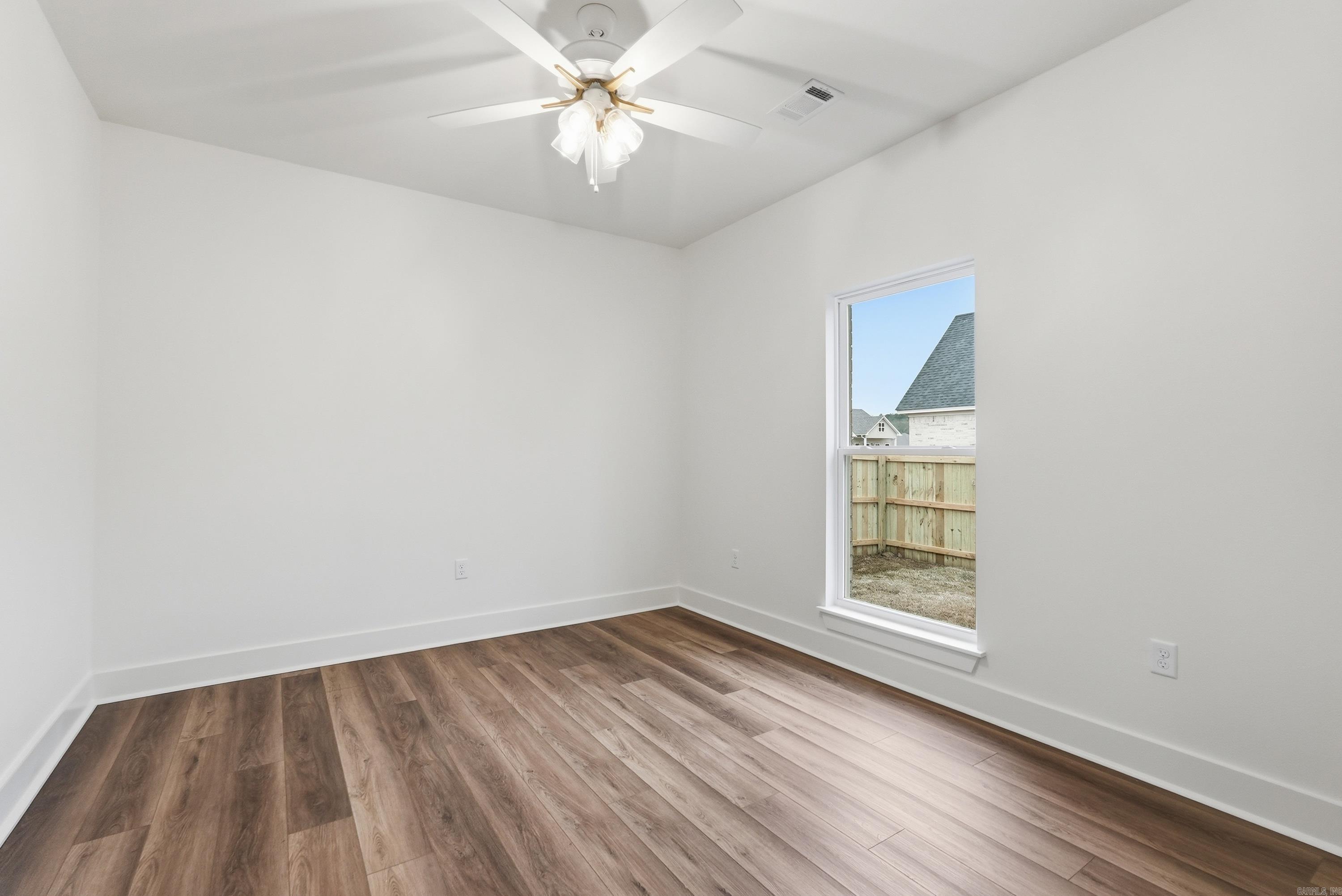 SUNSET LANDING - Residential