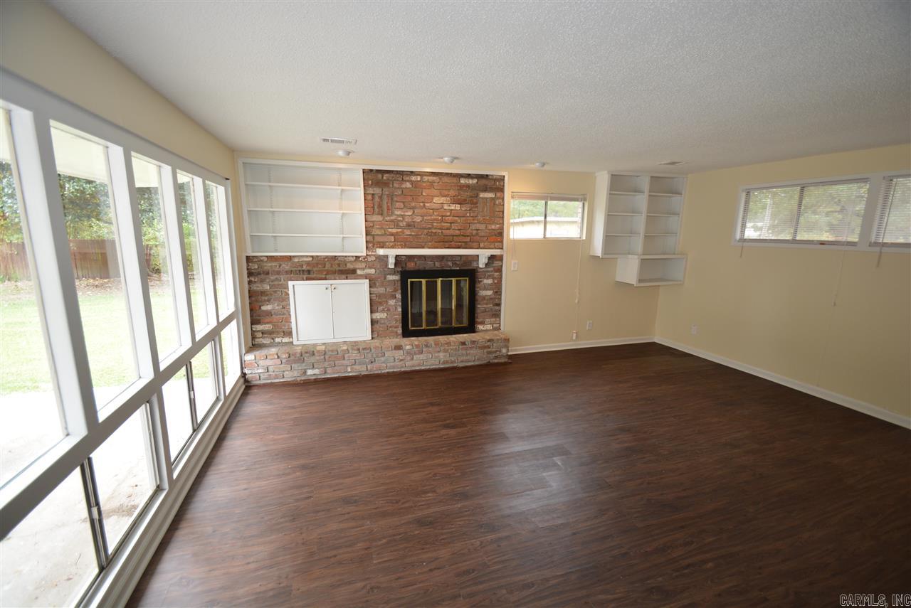 American Manor - Residential Lease