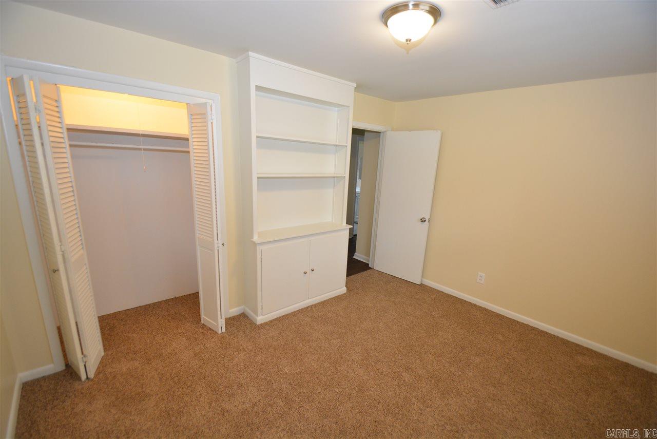 American Manor - Residential Lease