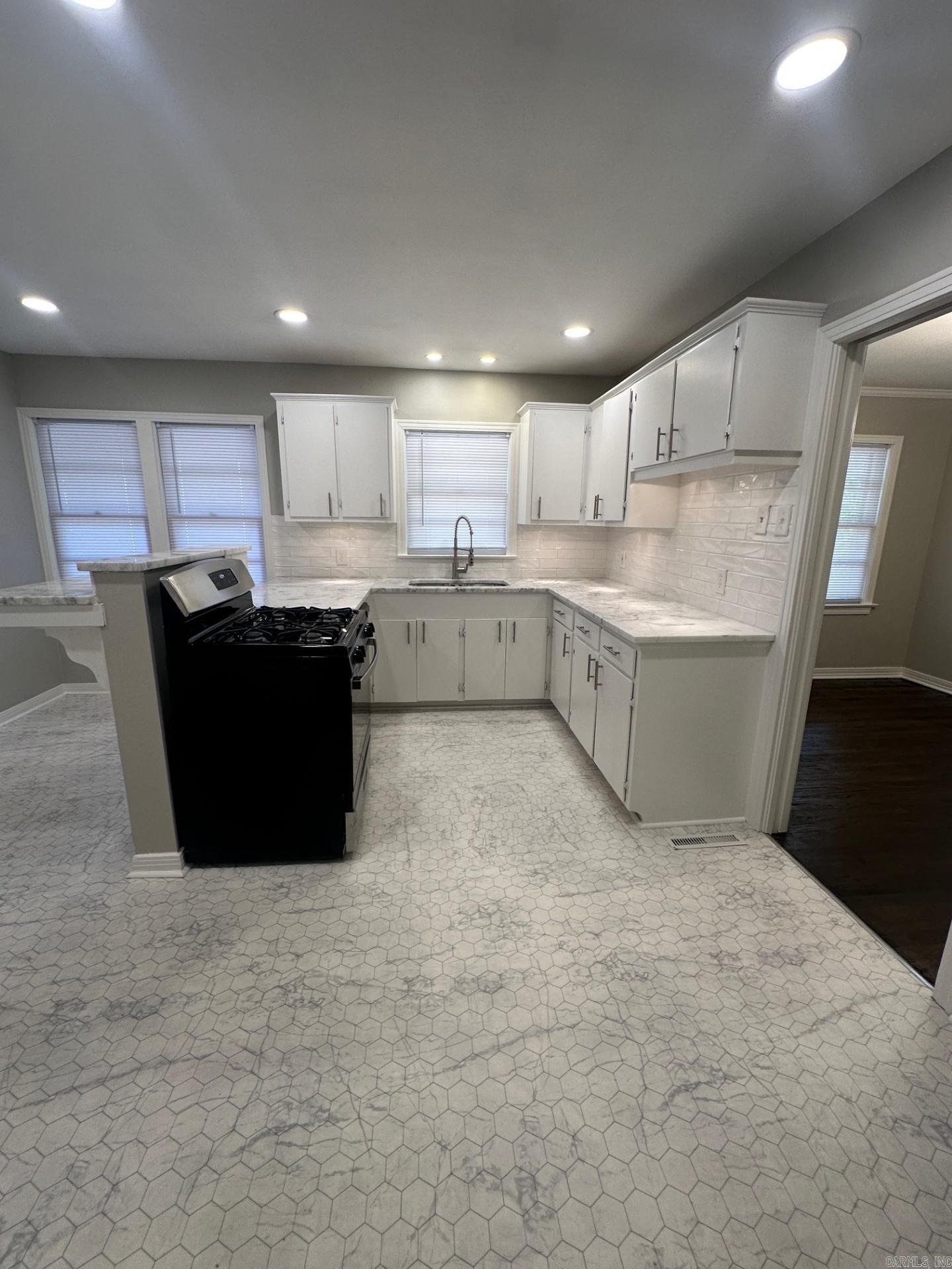 Hill Crest - Residential